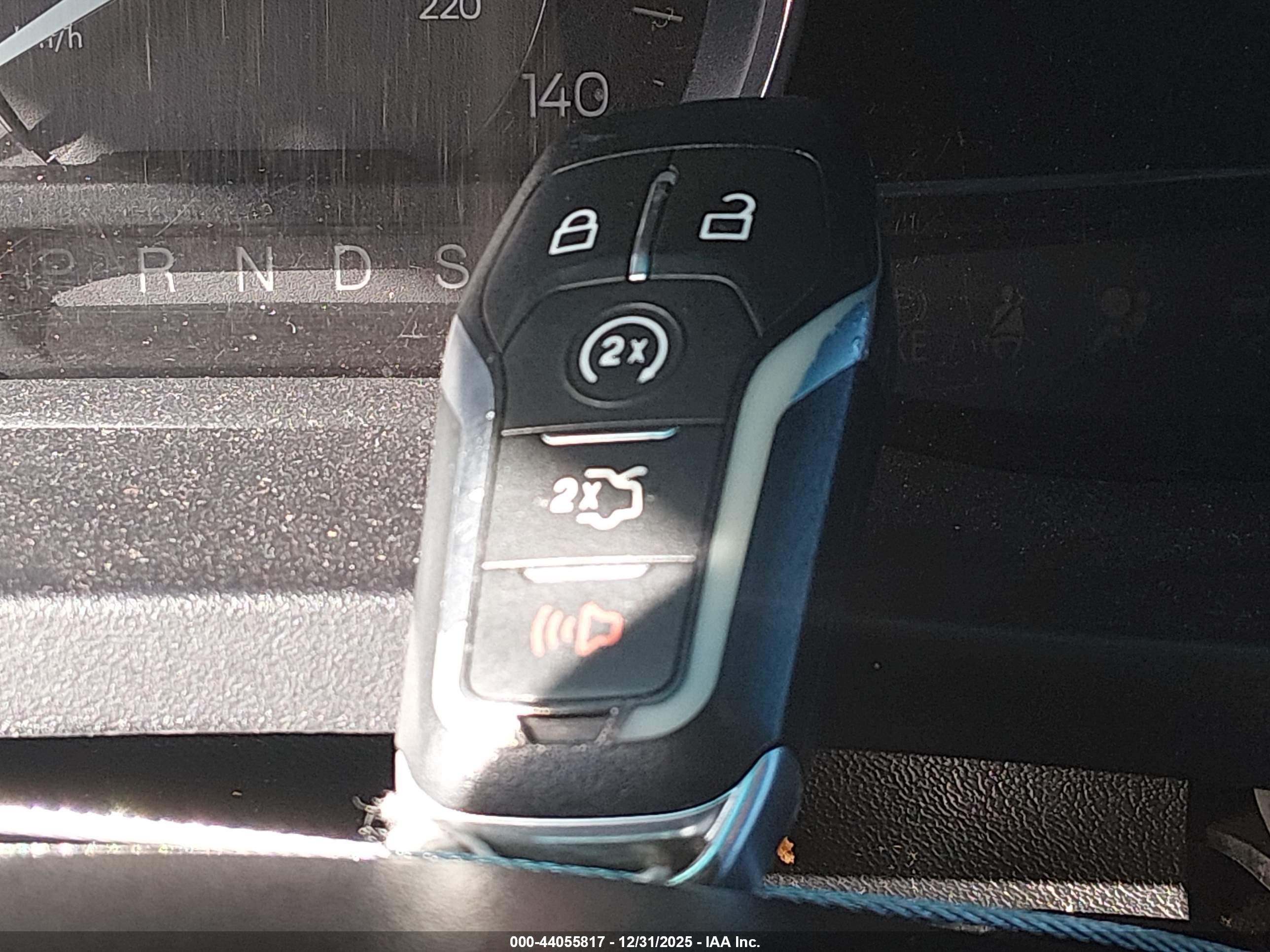 FORD EXPLORER image 11