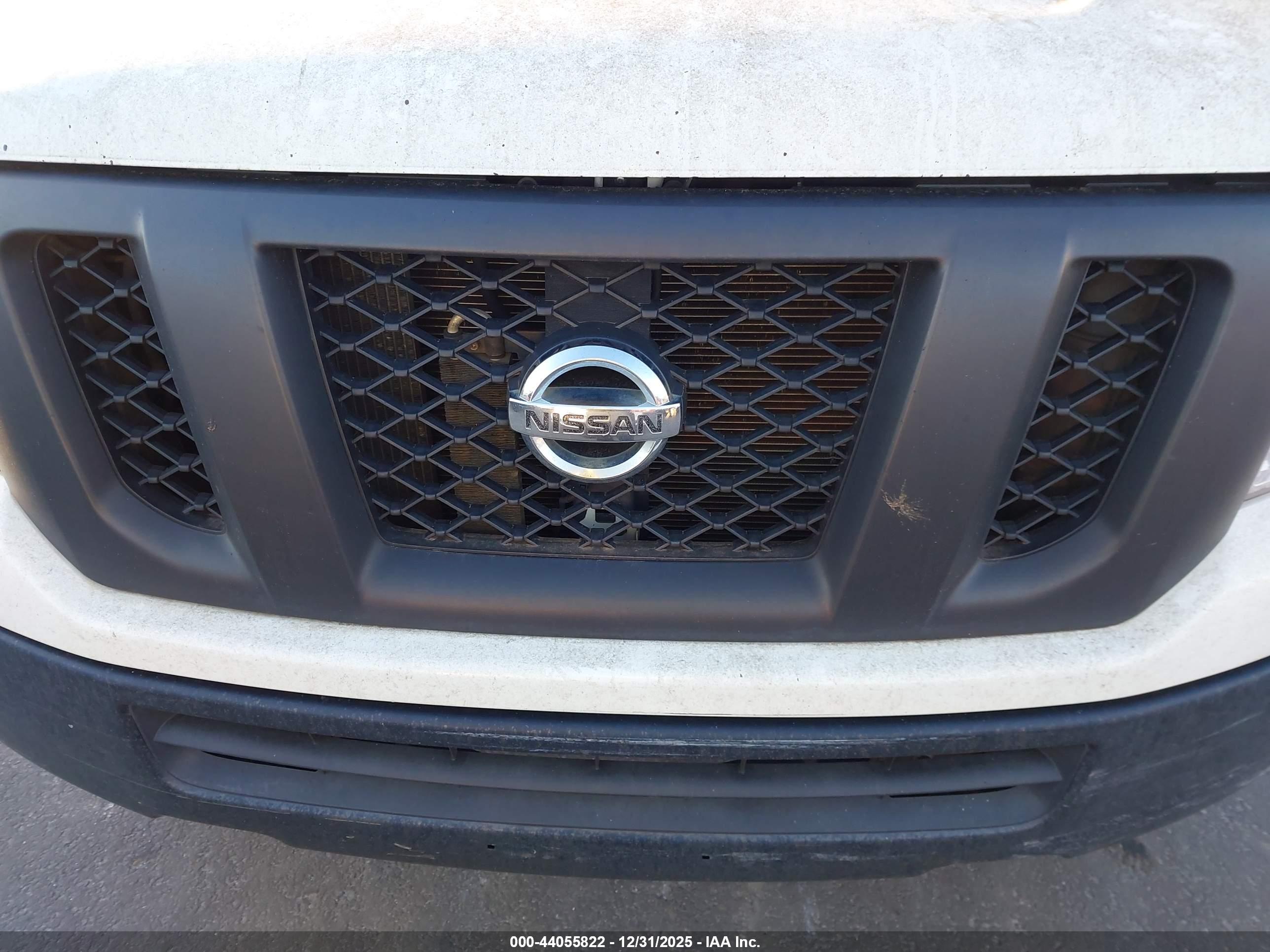 NISSAN NV image 6