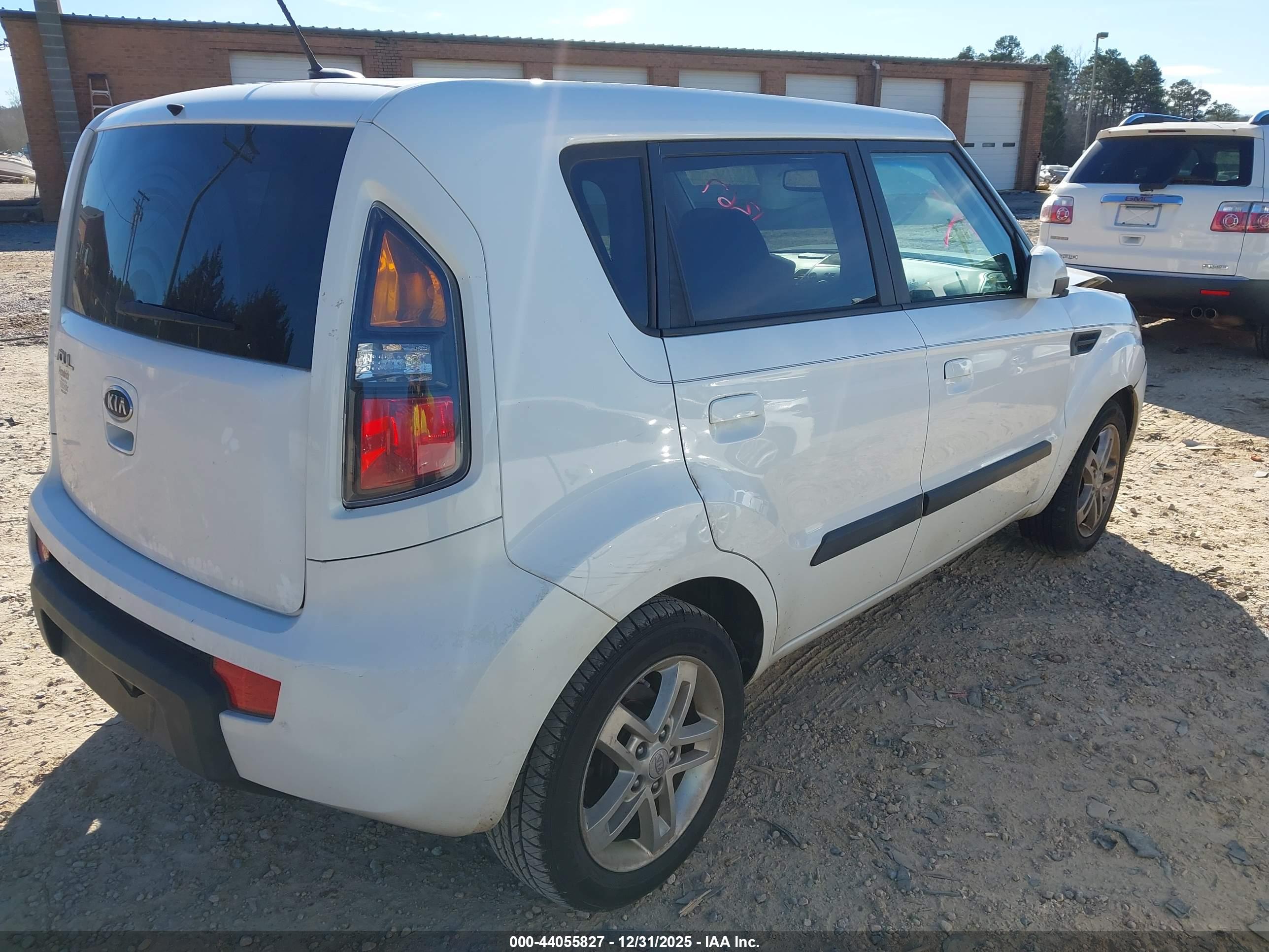 KIA SOUL image 4