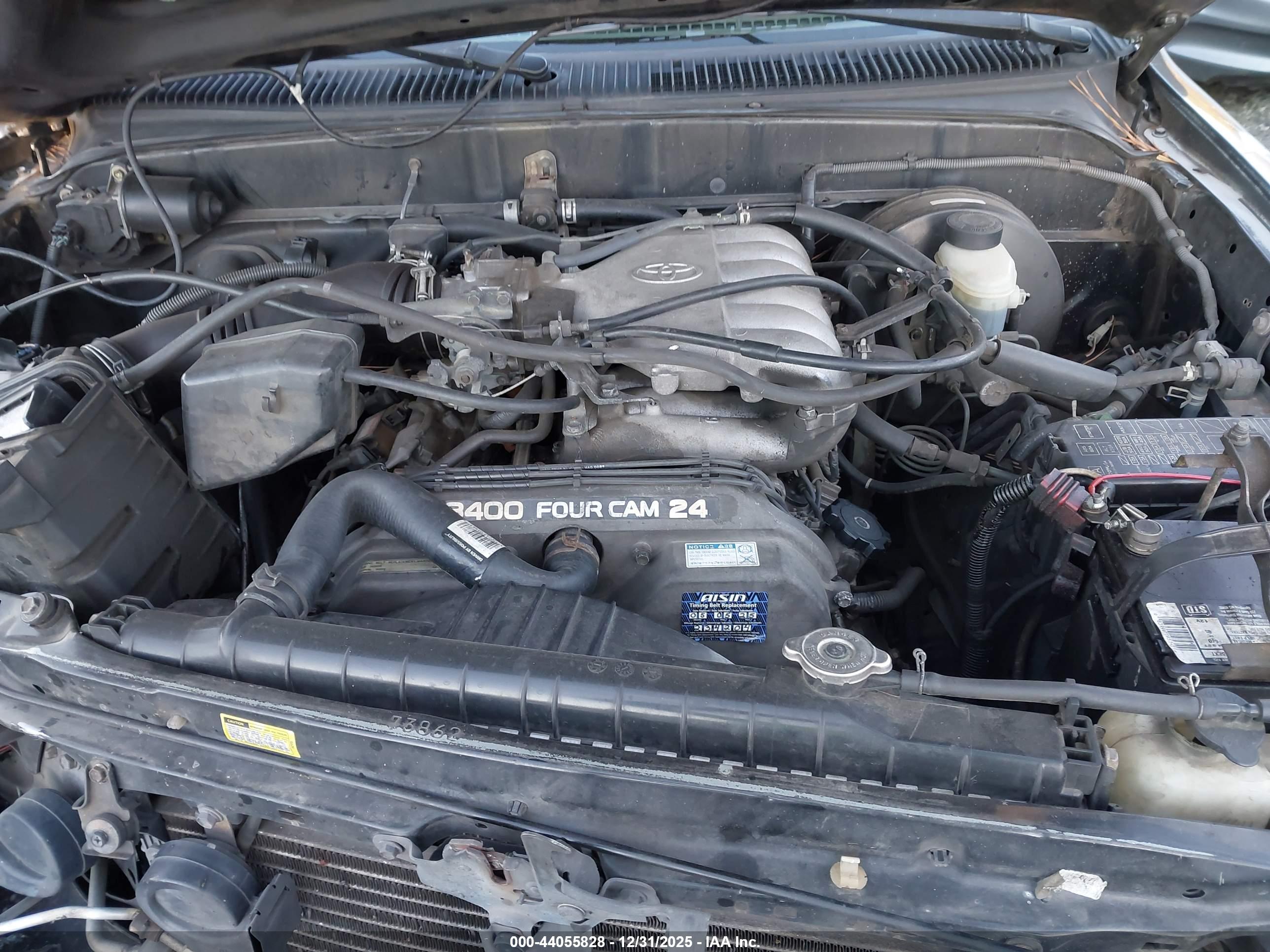 TOYOTA TACOMA image 10
