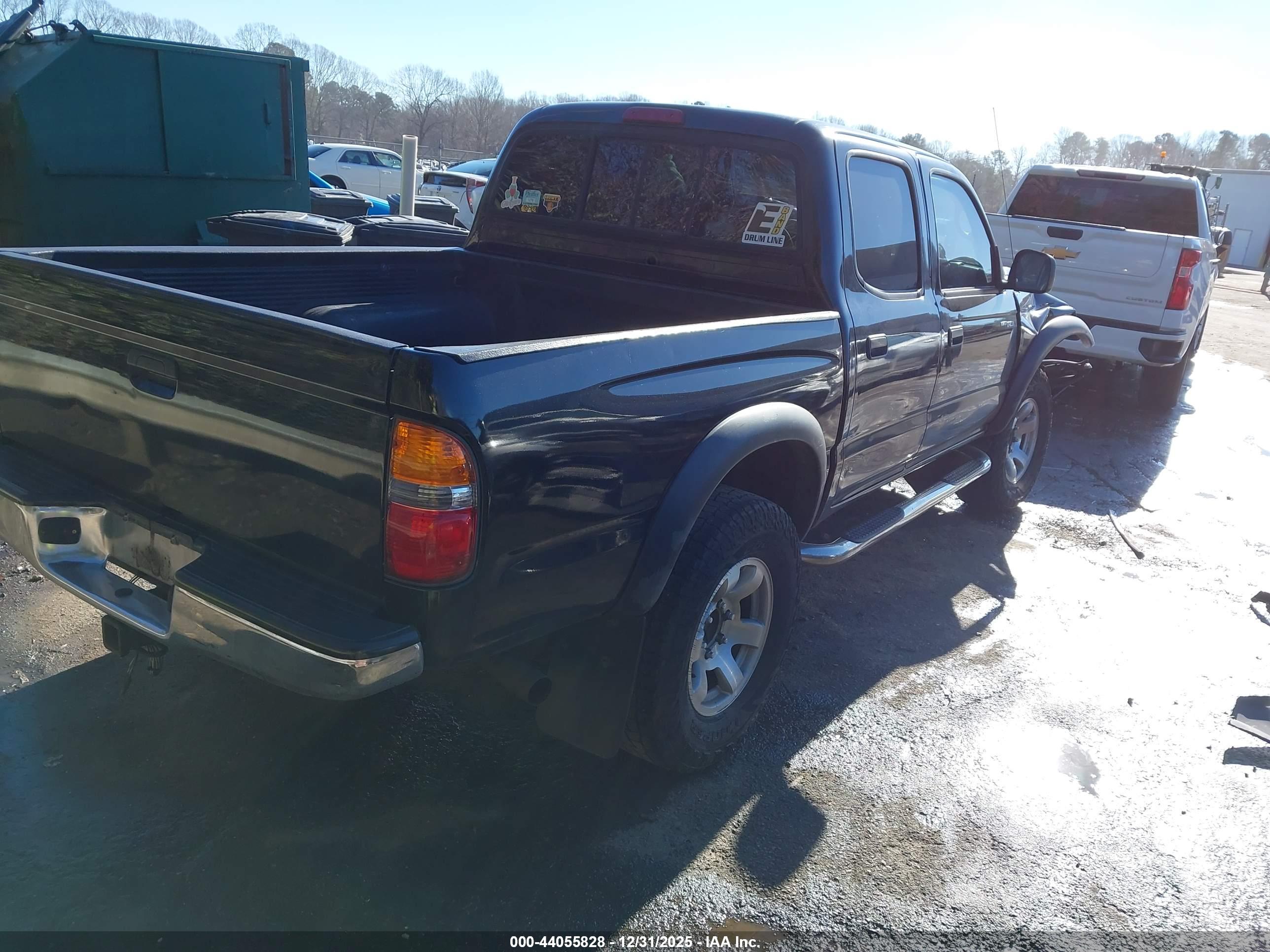 TOYOTA TACOMA image 4