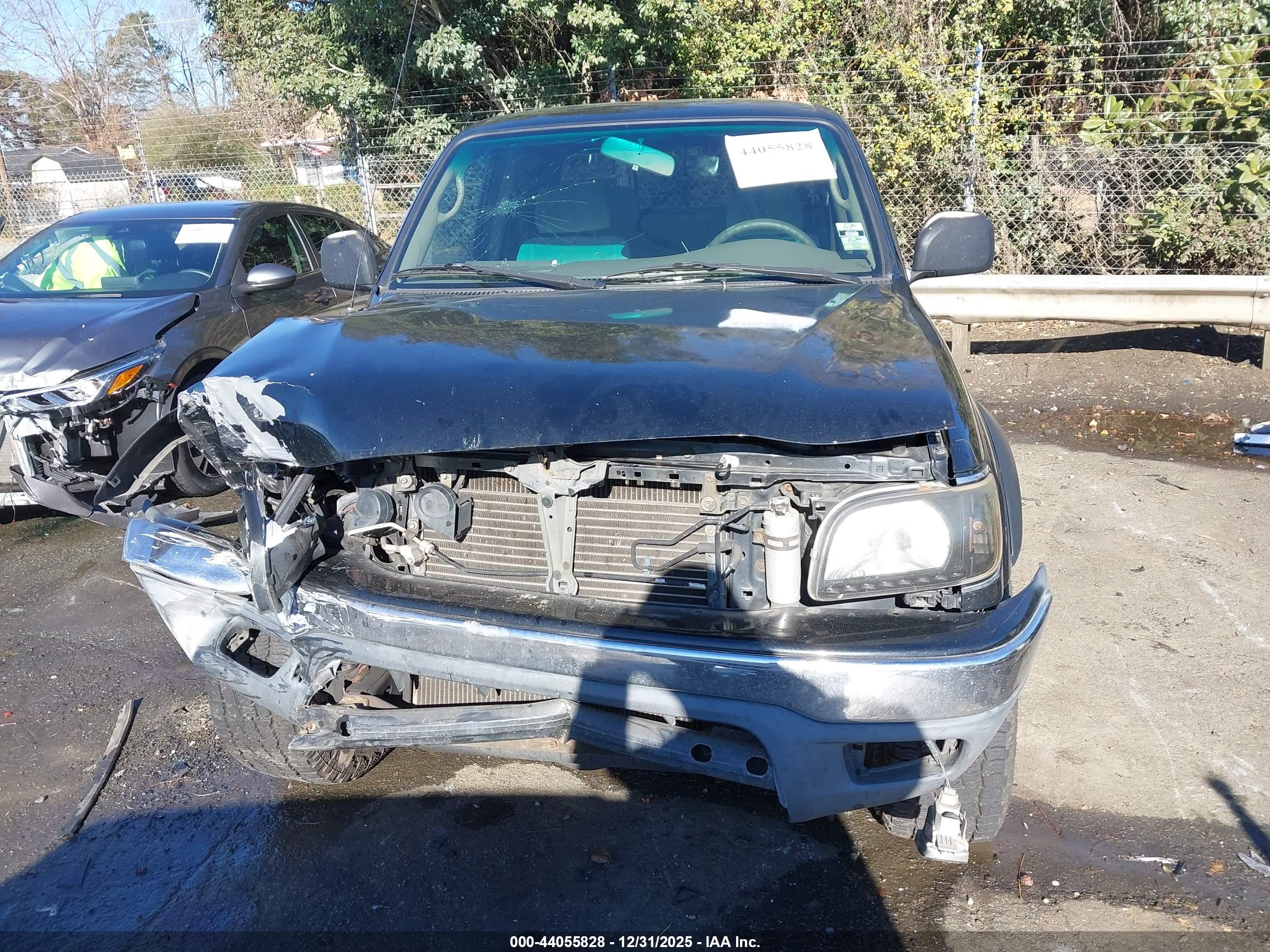 TOYOTA TACOMA image 6