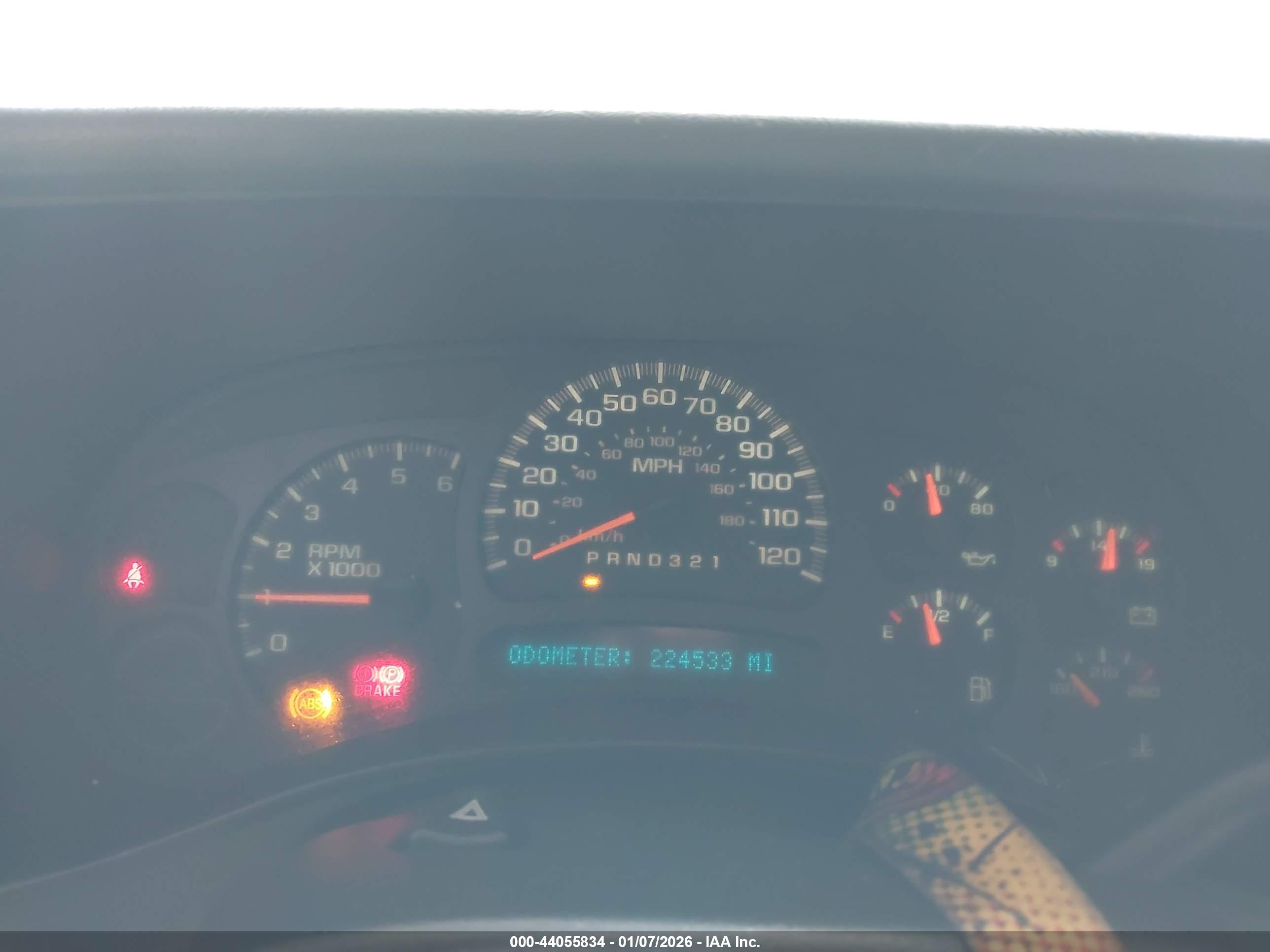 CHEVROLET TAHOE image 7