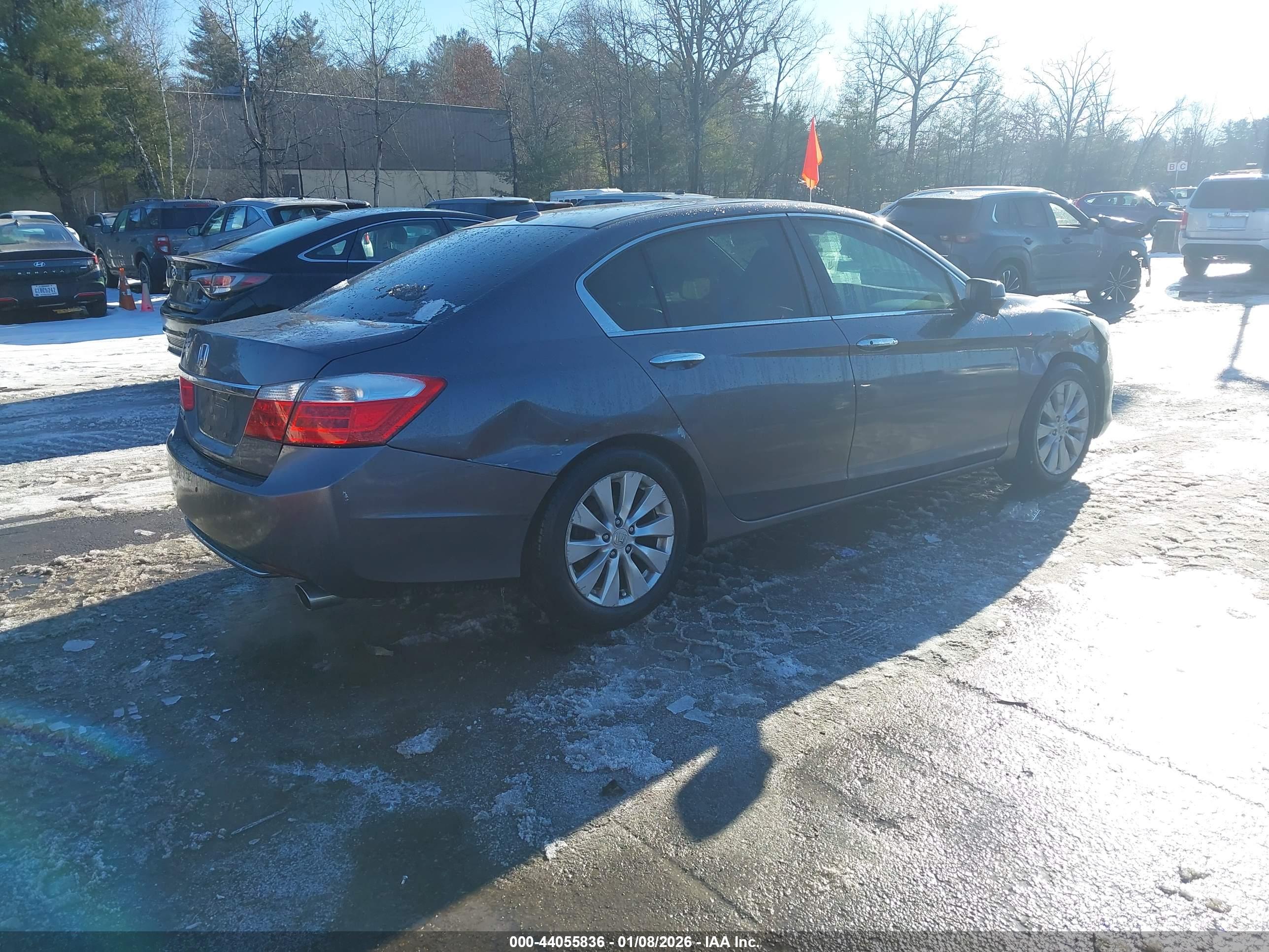 HONDA ACCORD image 4