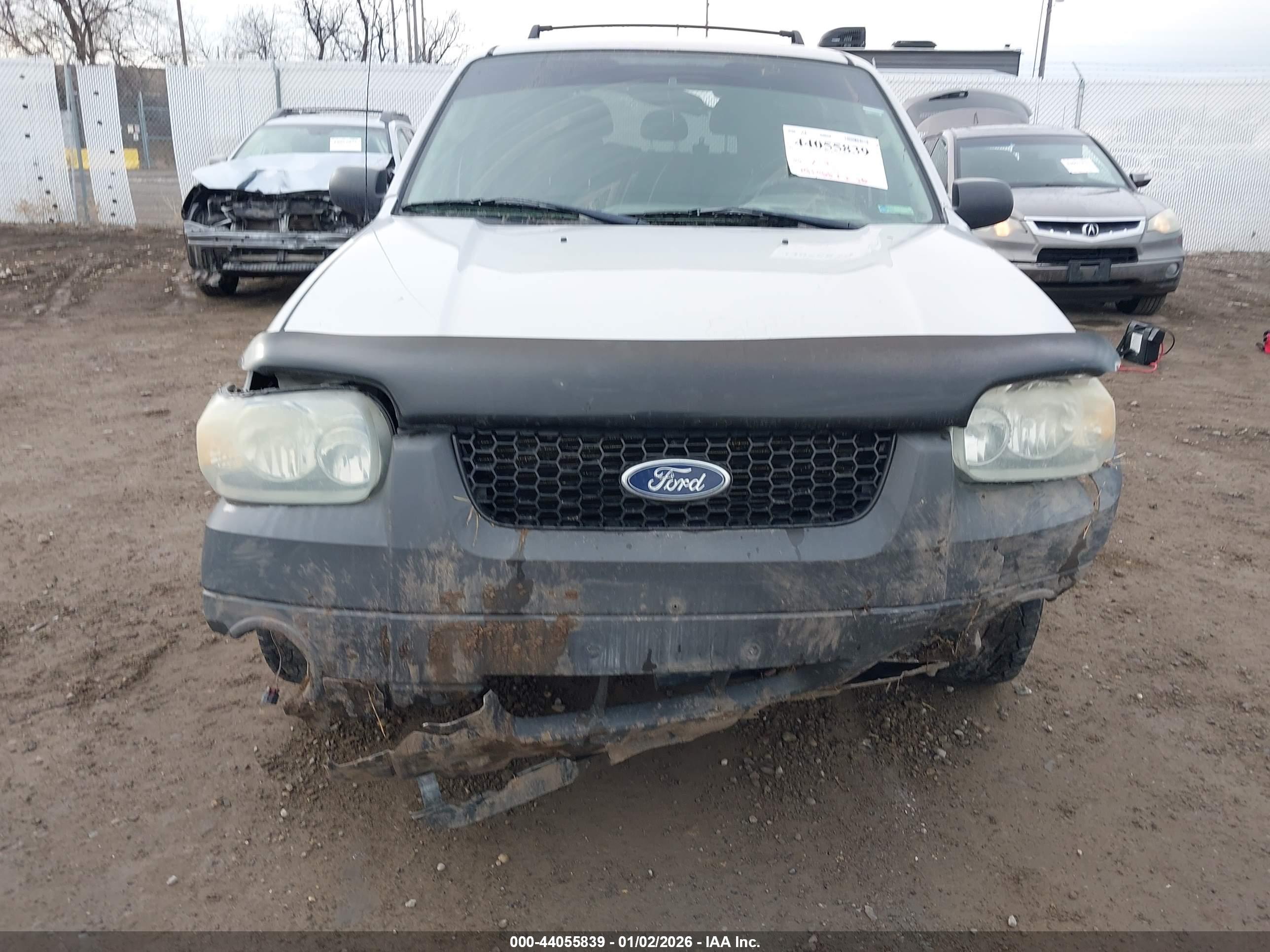 FORD ESCAPE image 6