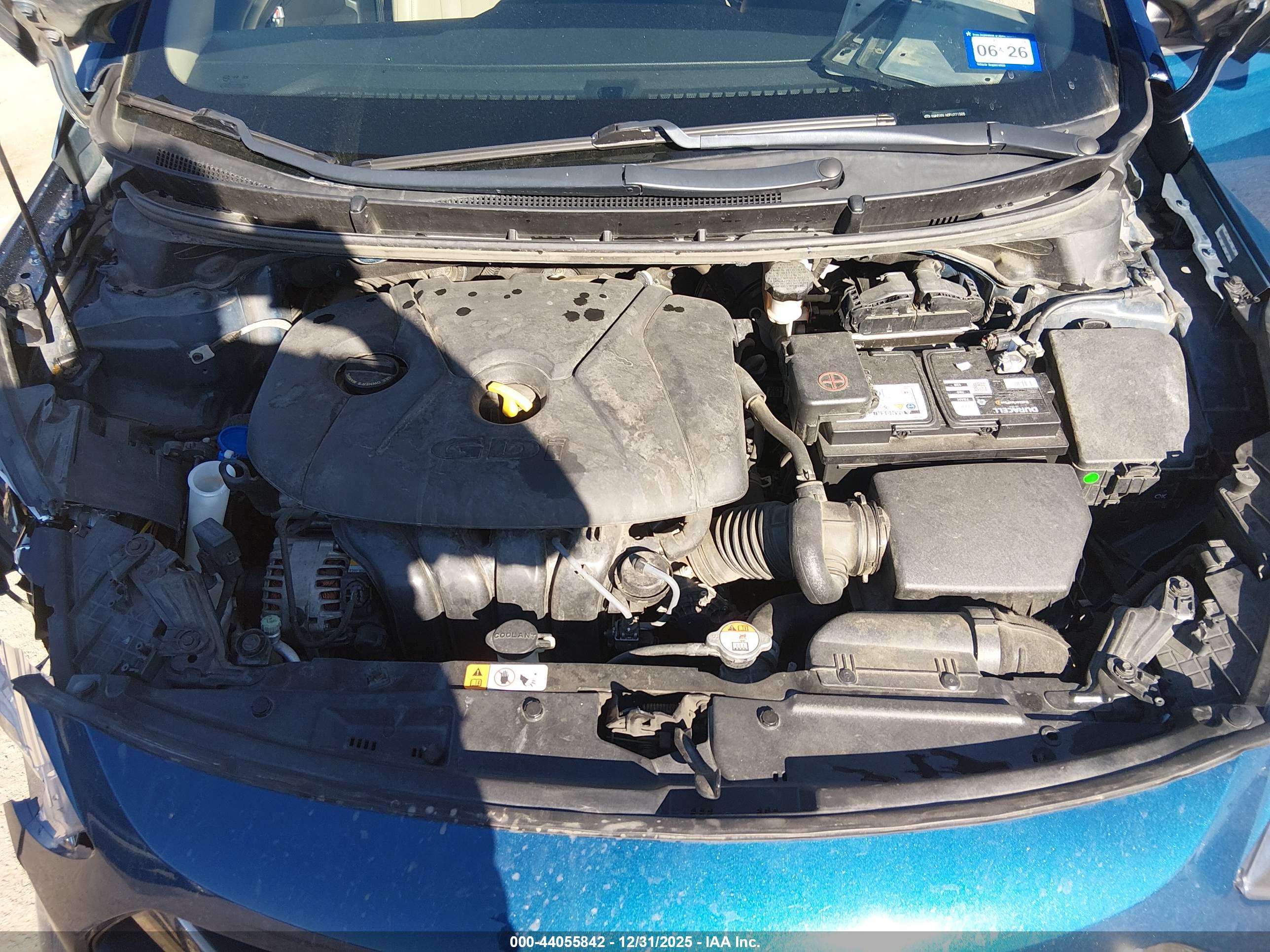 HYUNDAI ELANTRA image 10