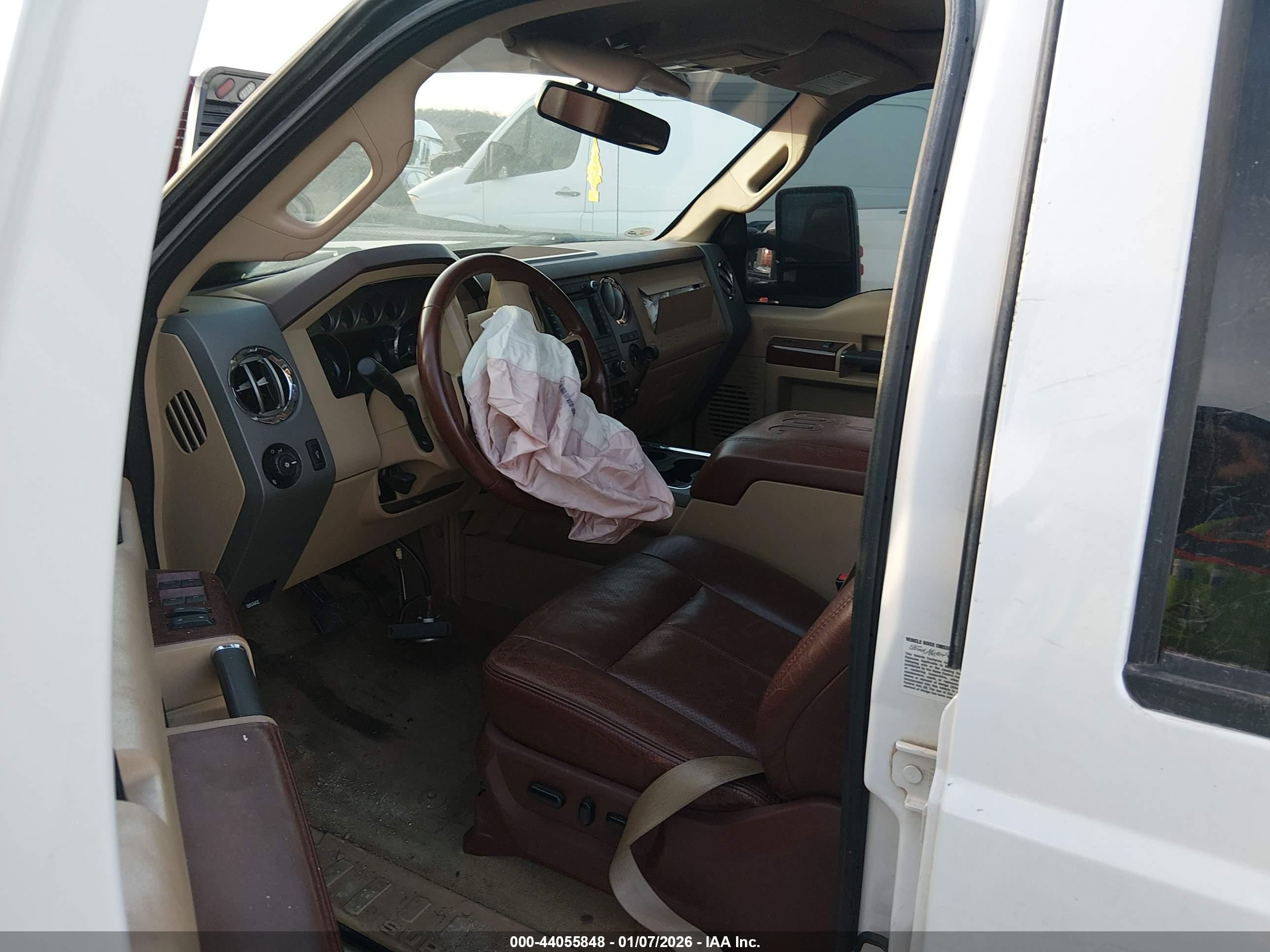 FORD F-450 image 8