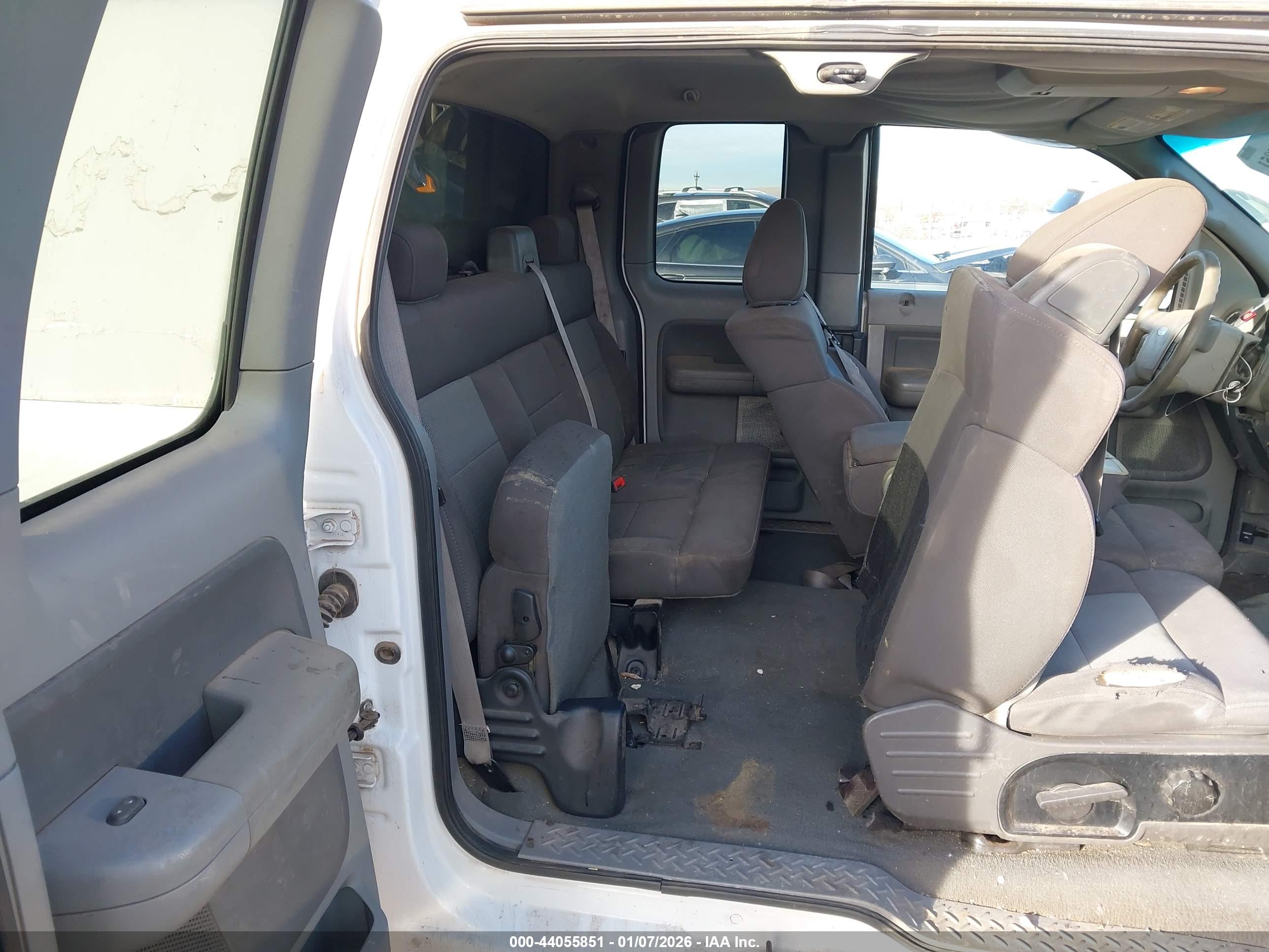 FORD F-150 image 8