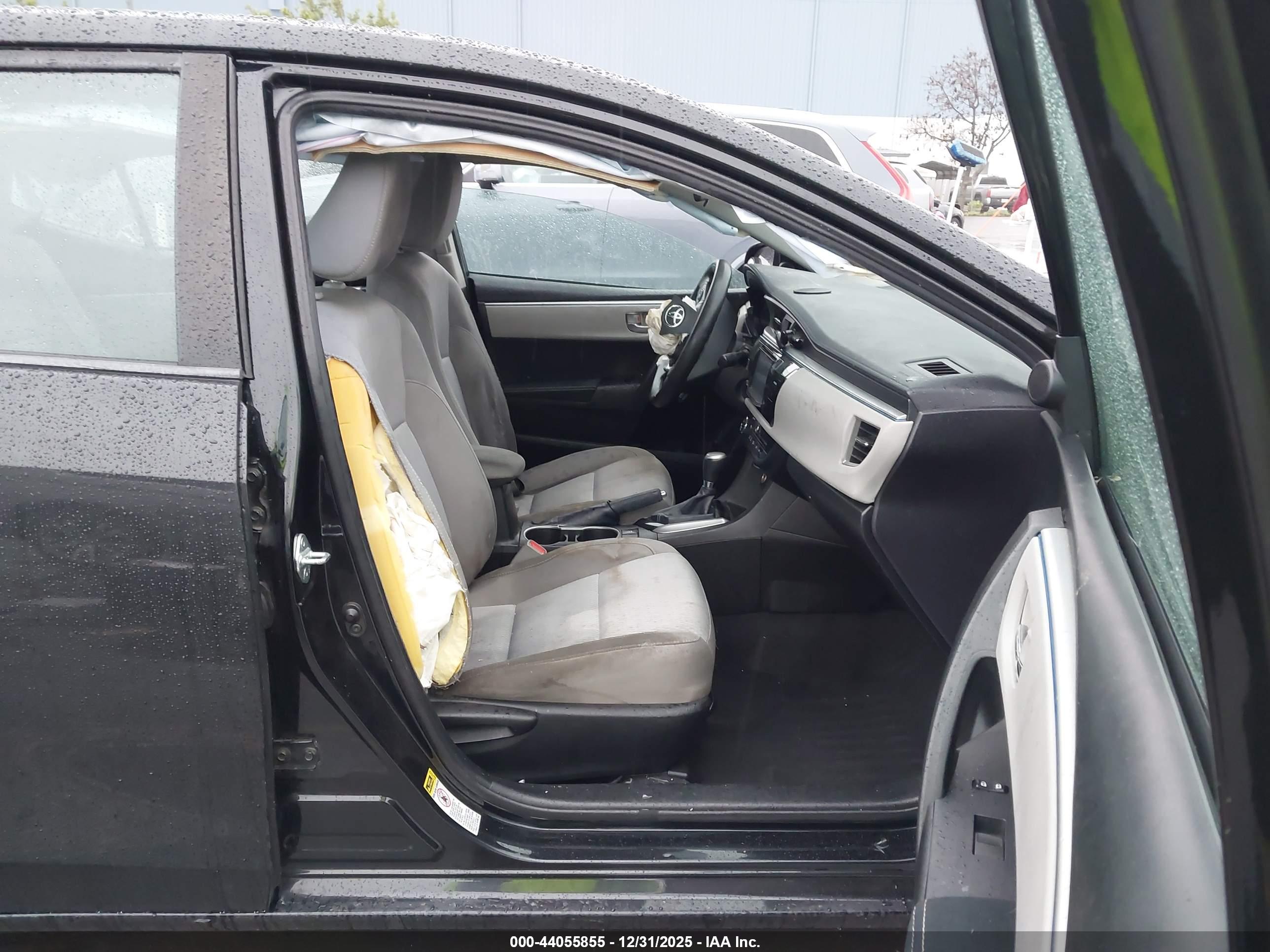 TOYOTA COROLLA image 5