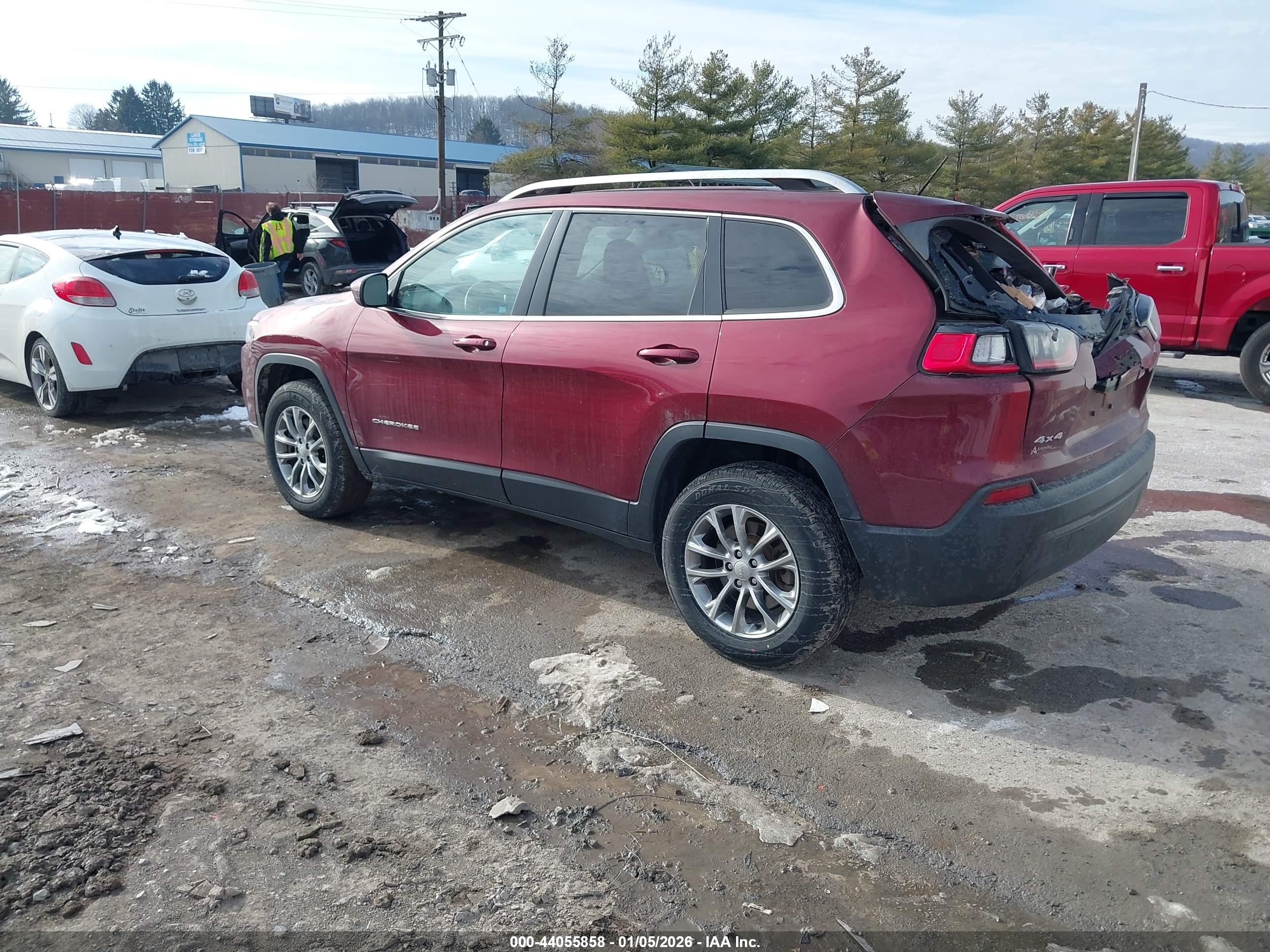 JEEP CHEROKEE image 3