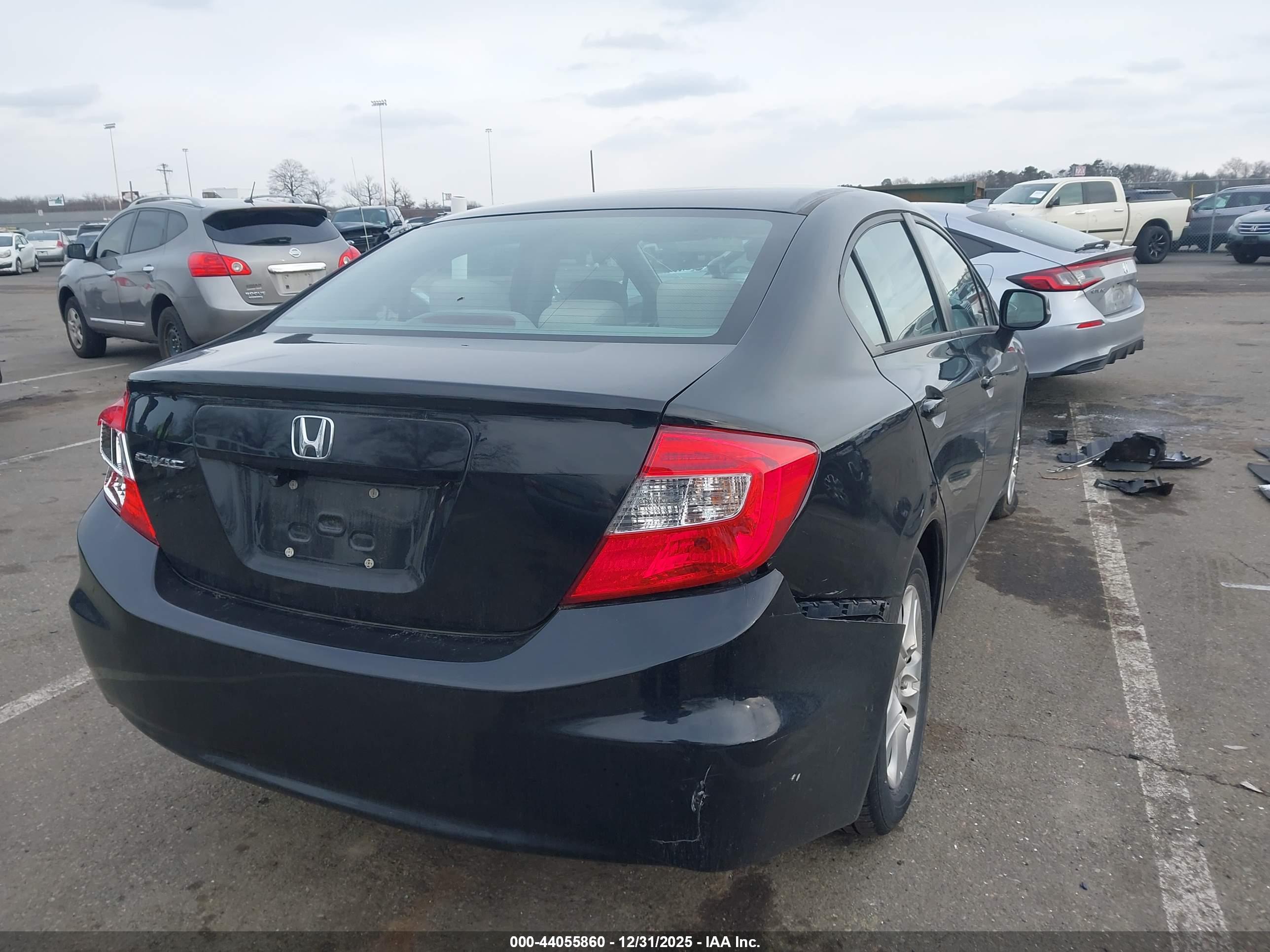 HONDA CIVIC image 4