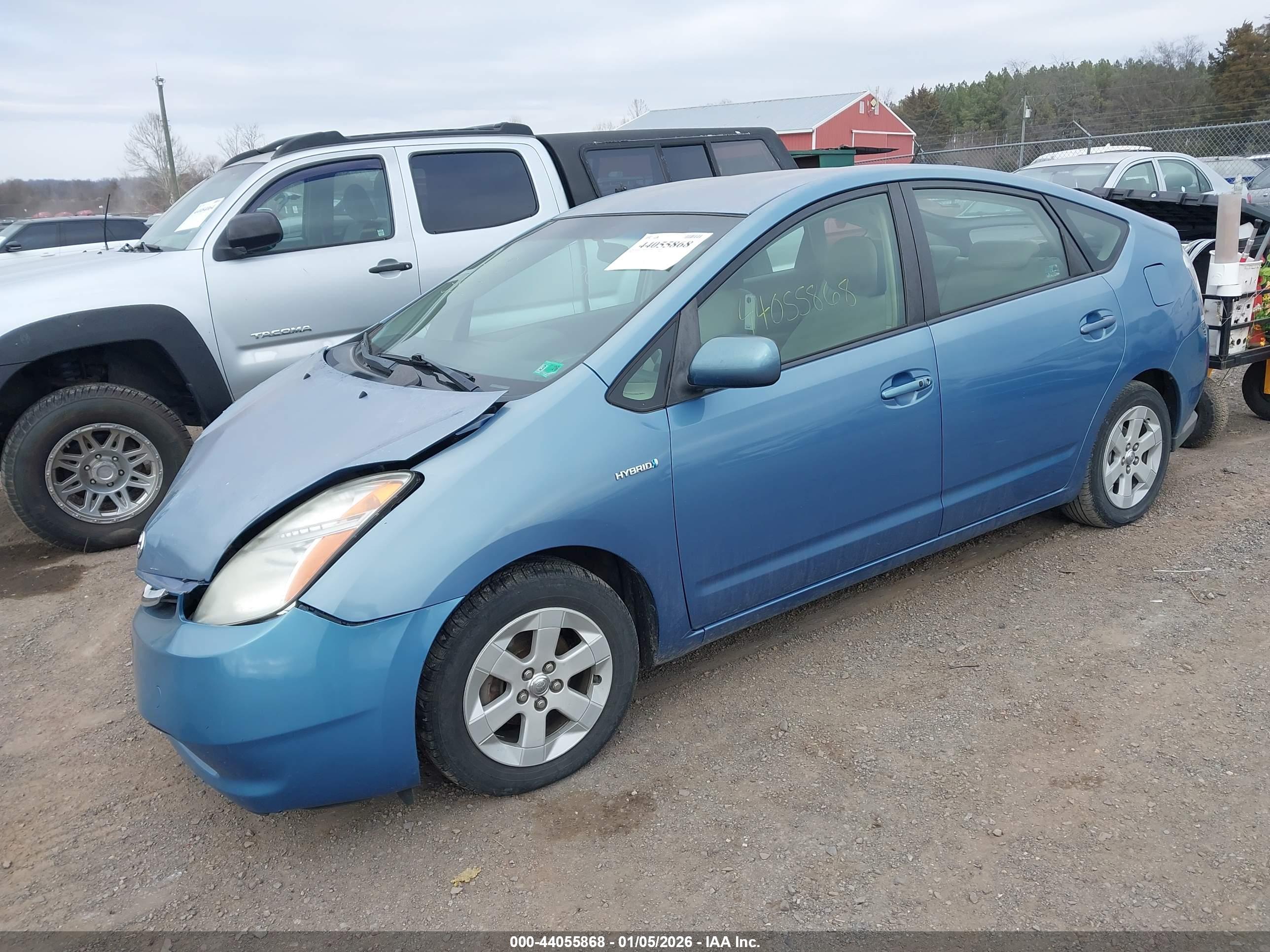 TOYOTA PRIUS image 2