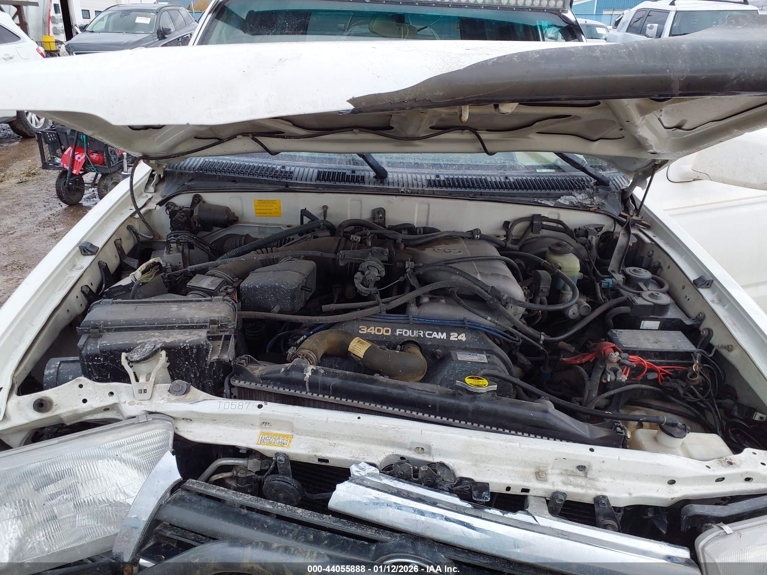 TOYOTA 4RUNNER image 10