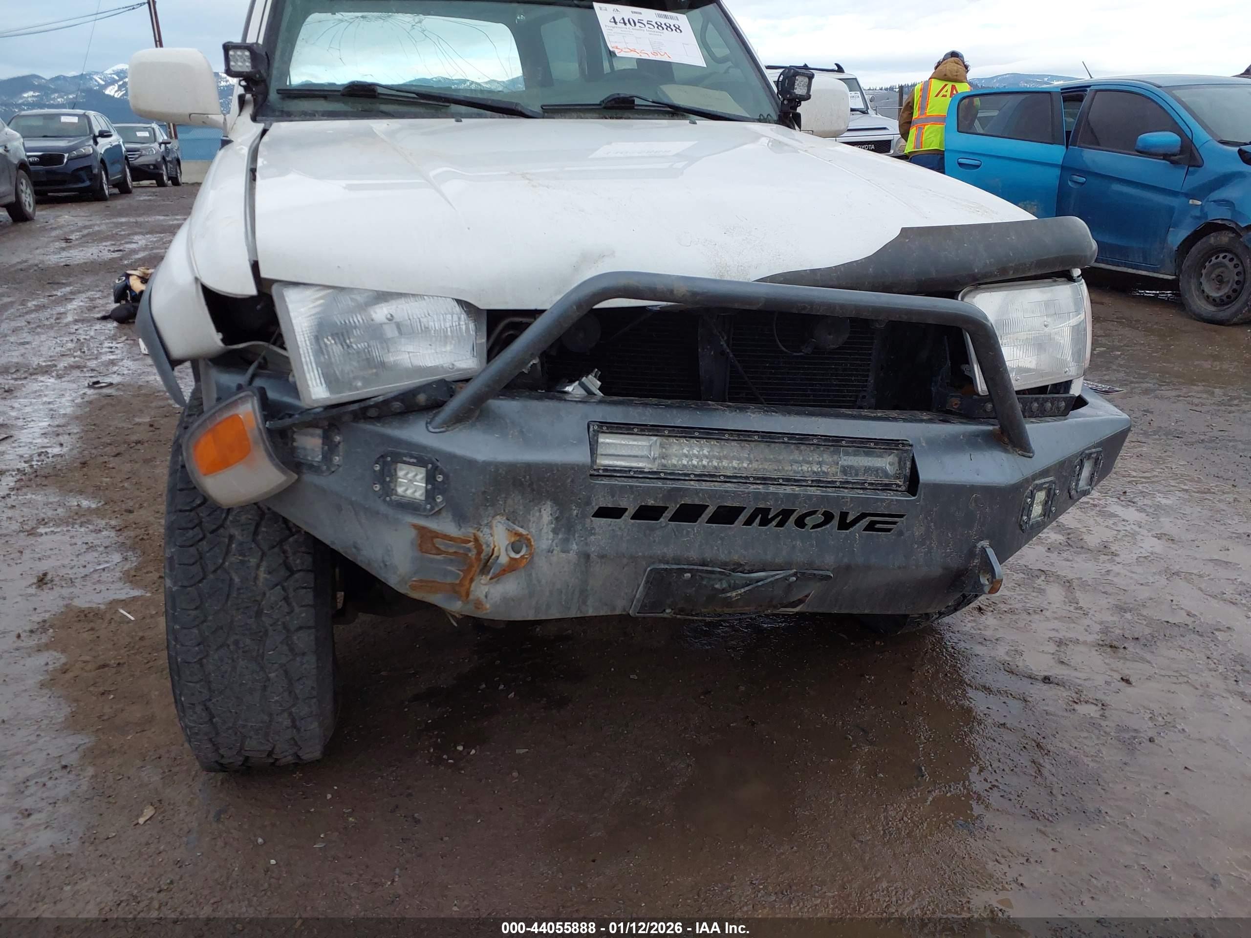 TOYOTA 4RUNNER image 6