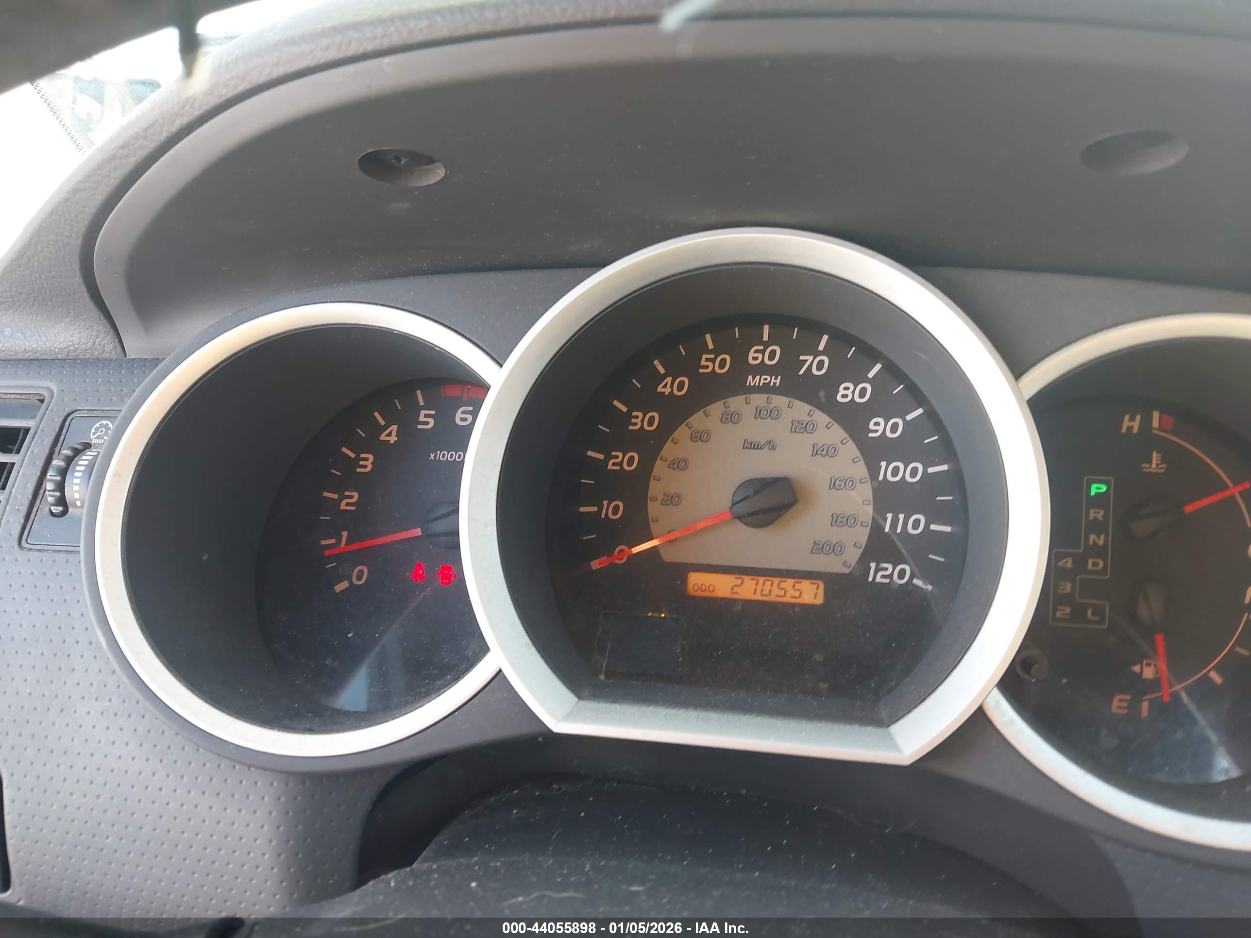 TOYOTA TACOMA image 7