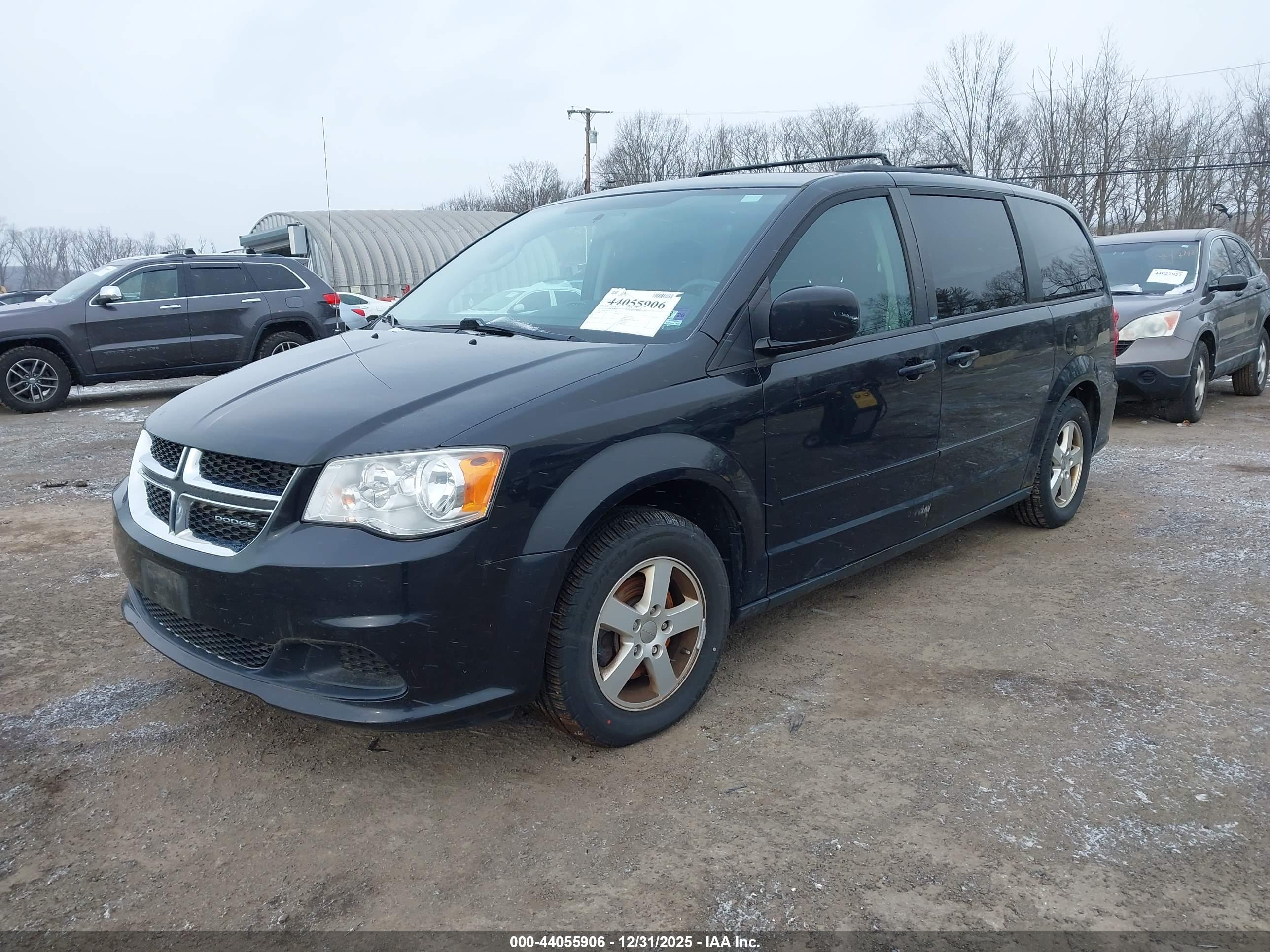 DODGE GRAND image 2