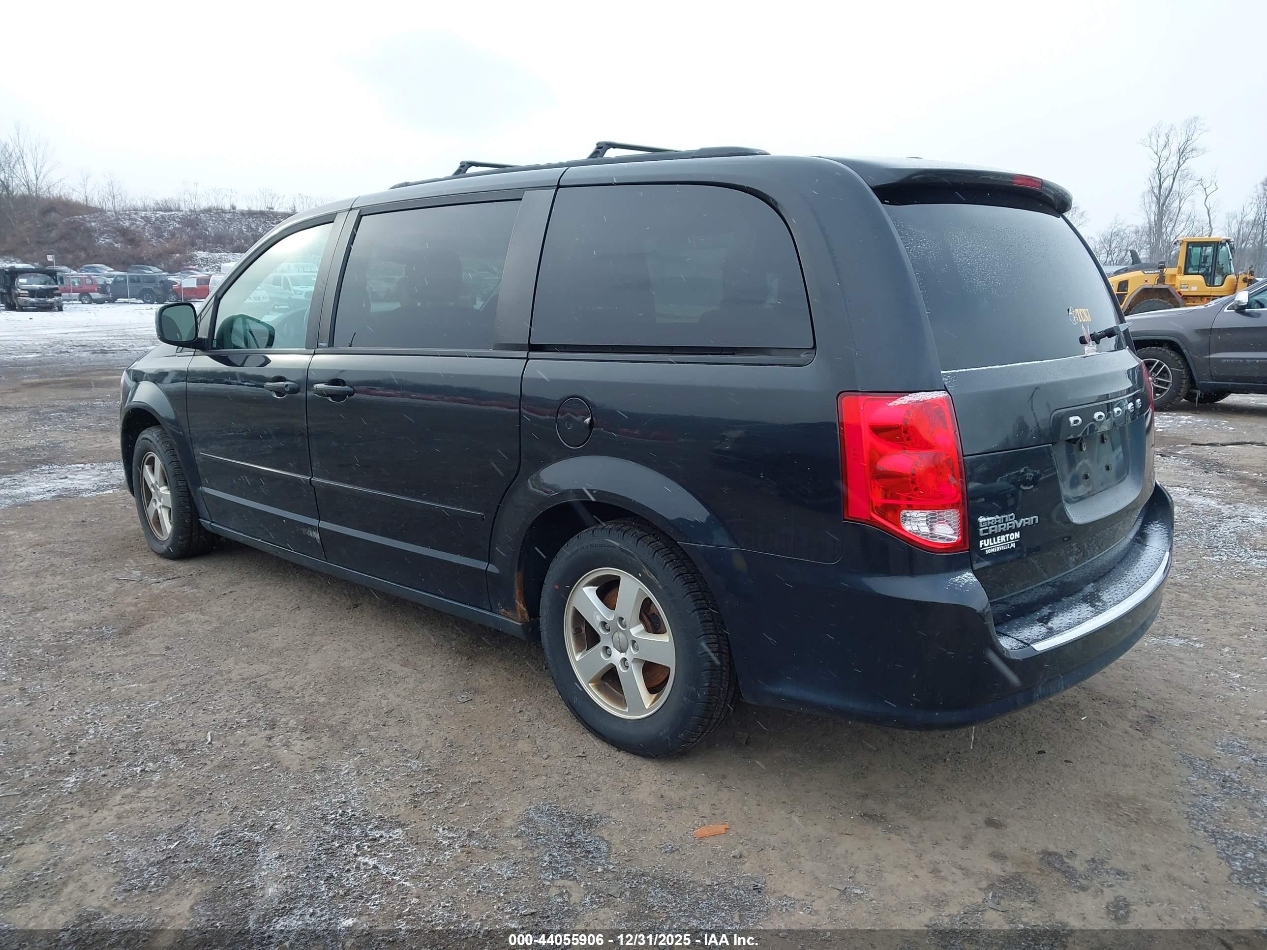 DODGE GRAND image 3