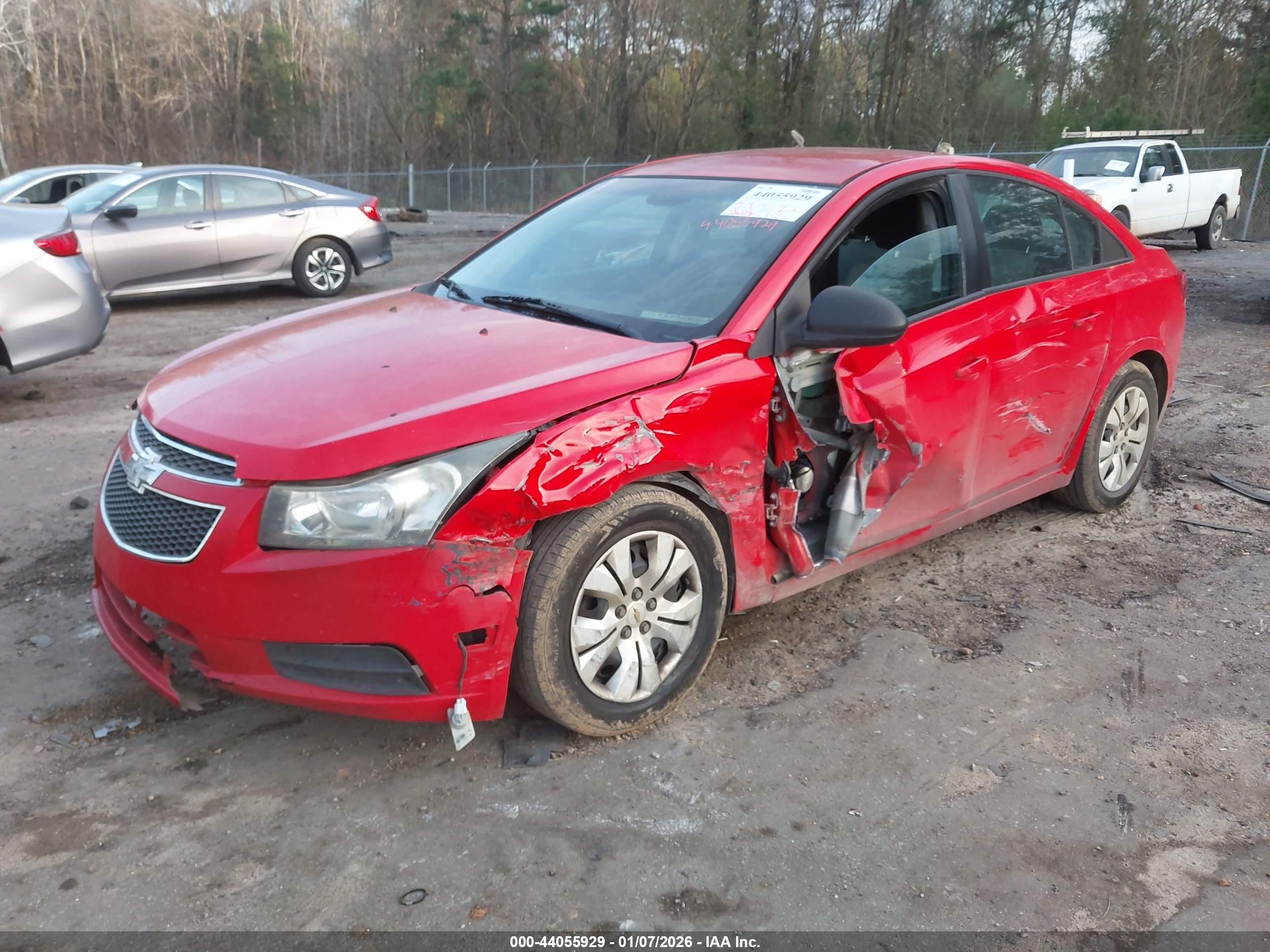 CHEVROLET CRUZE image 2