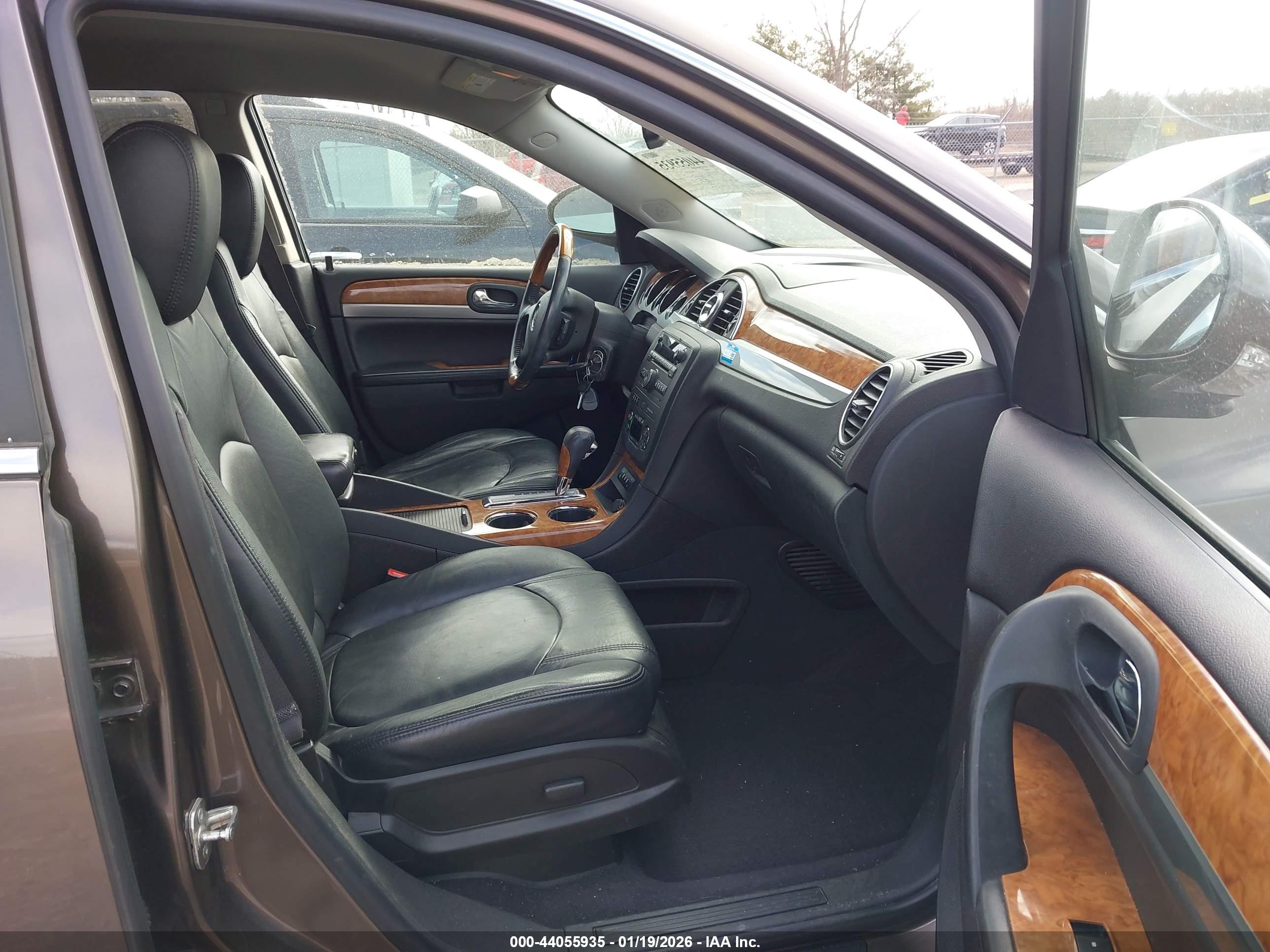 BUICK ENCLAVE image 5