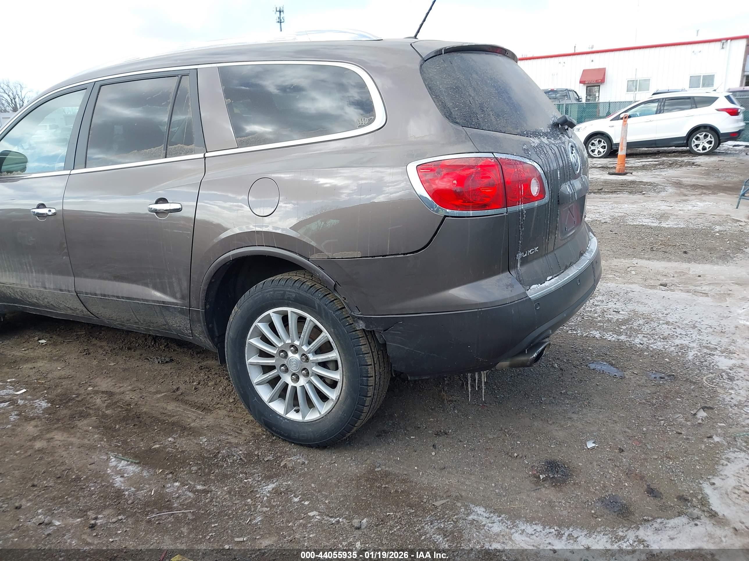 BUICK ENCLAVE image 6