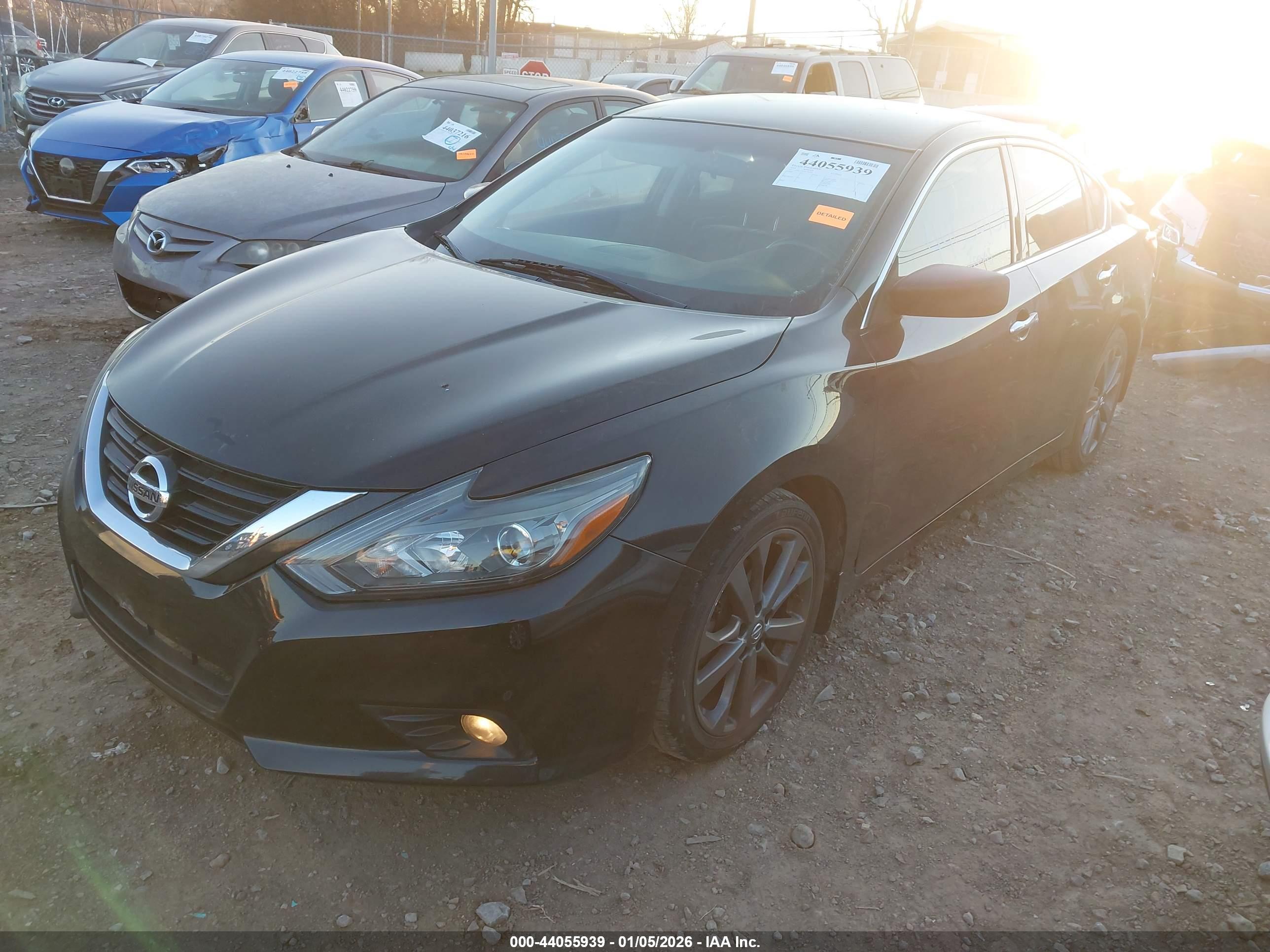 NISSAN ALTIMA image 2