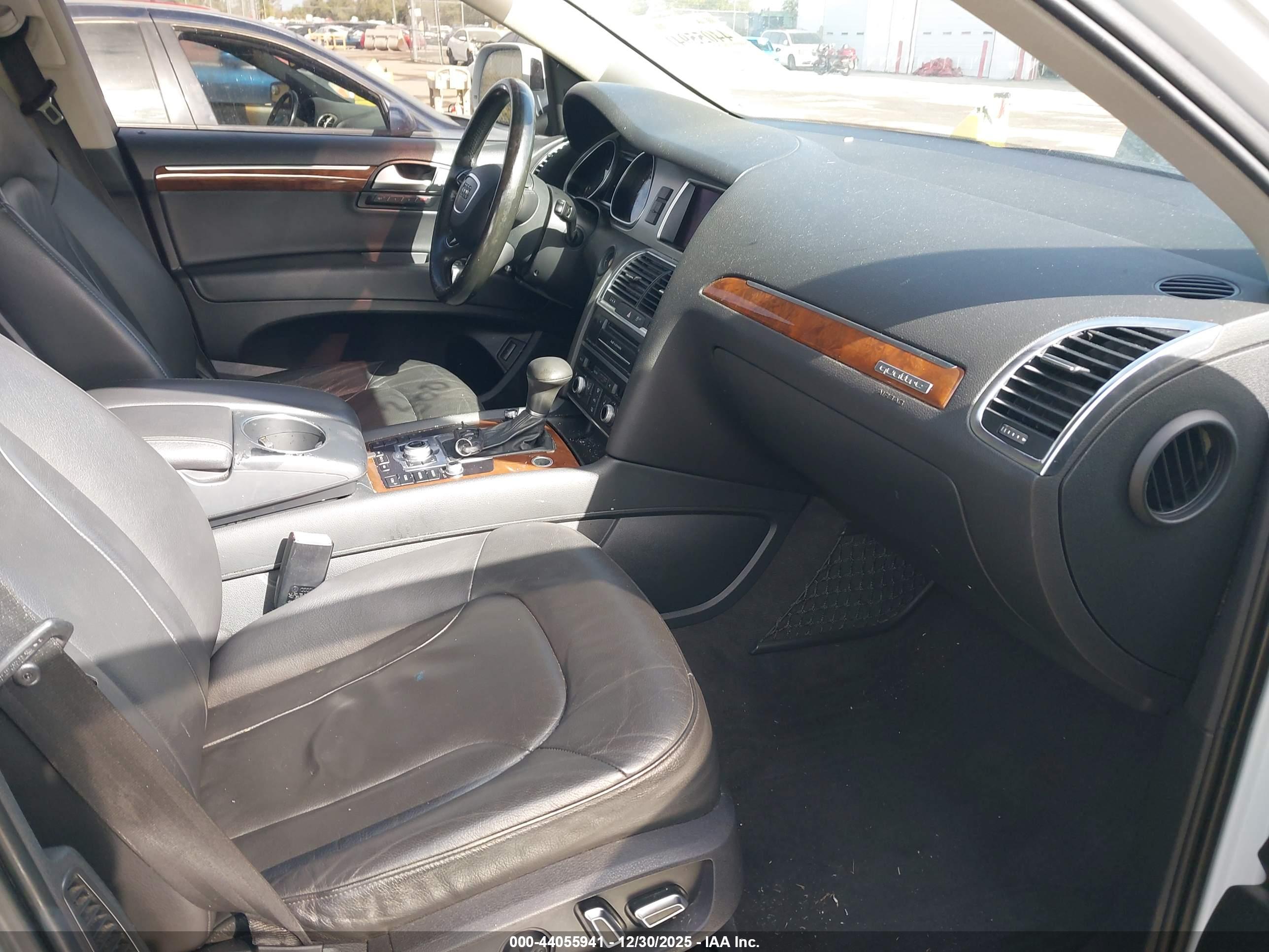 AUDI Q7 image 5