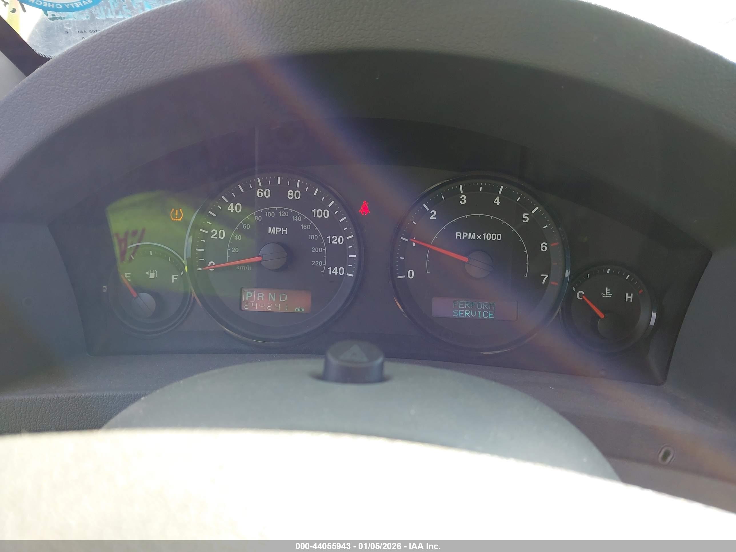 JEEP GRAND image 7