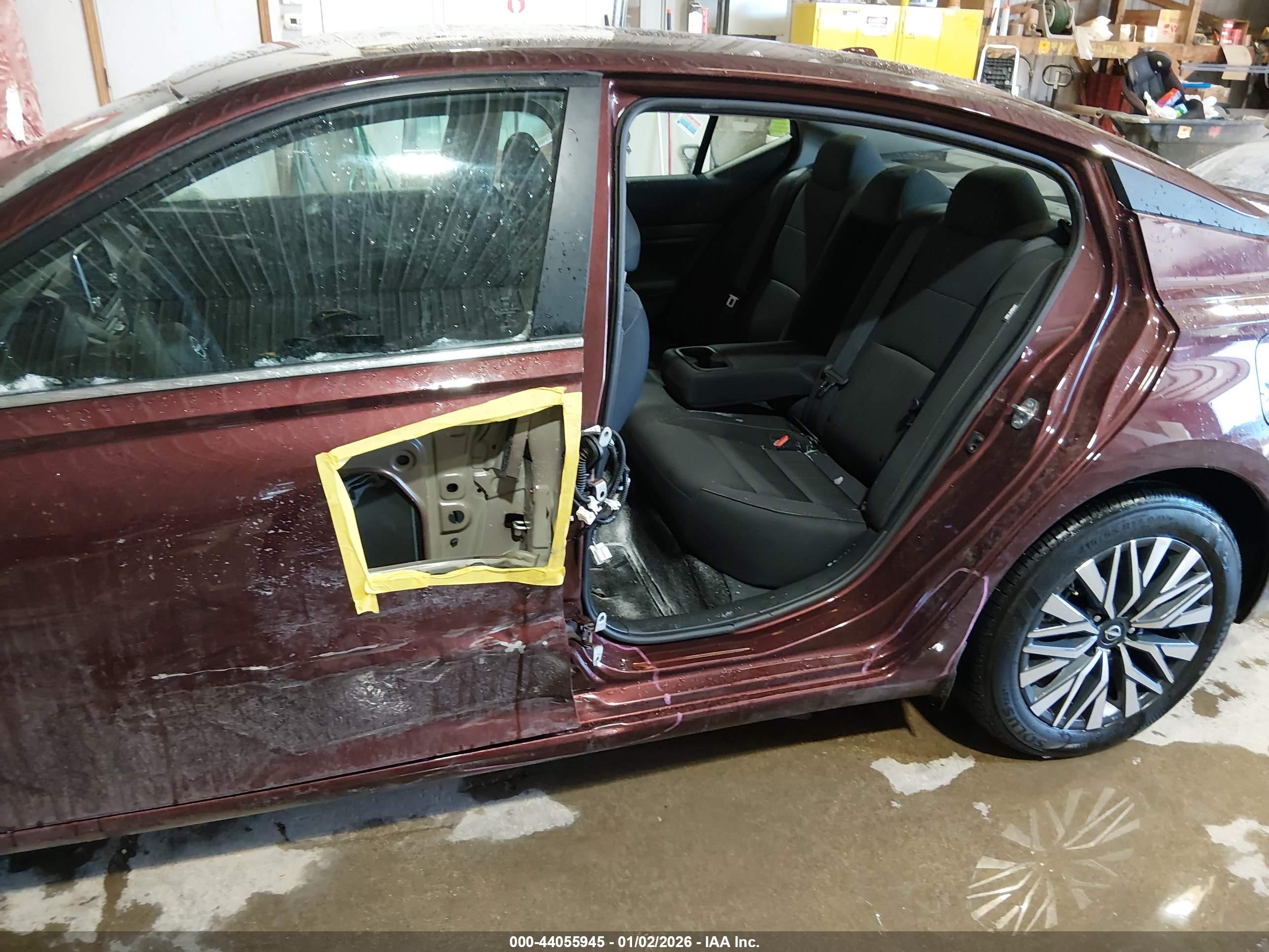 NISSAN ALTIMA image 6