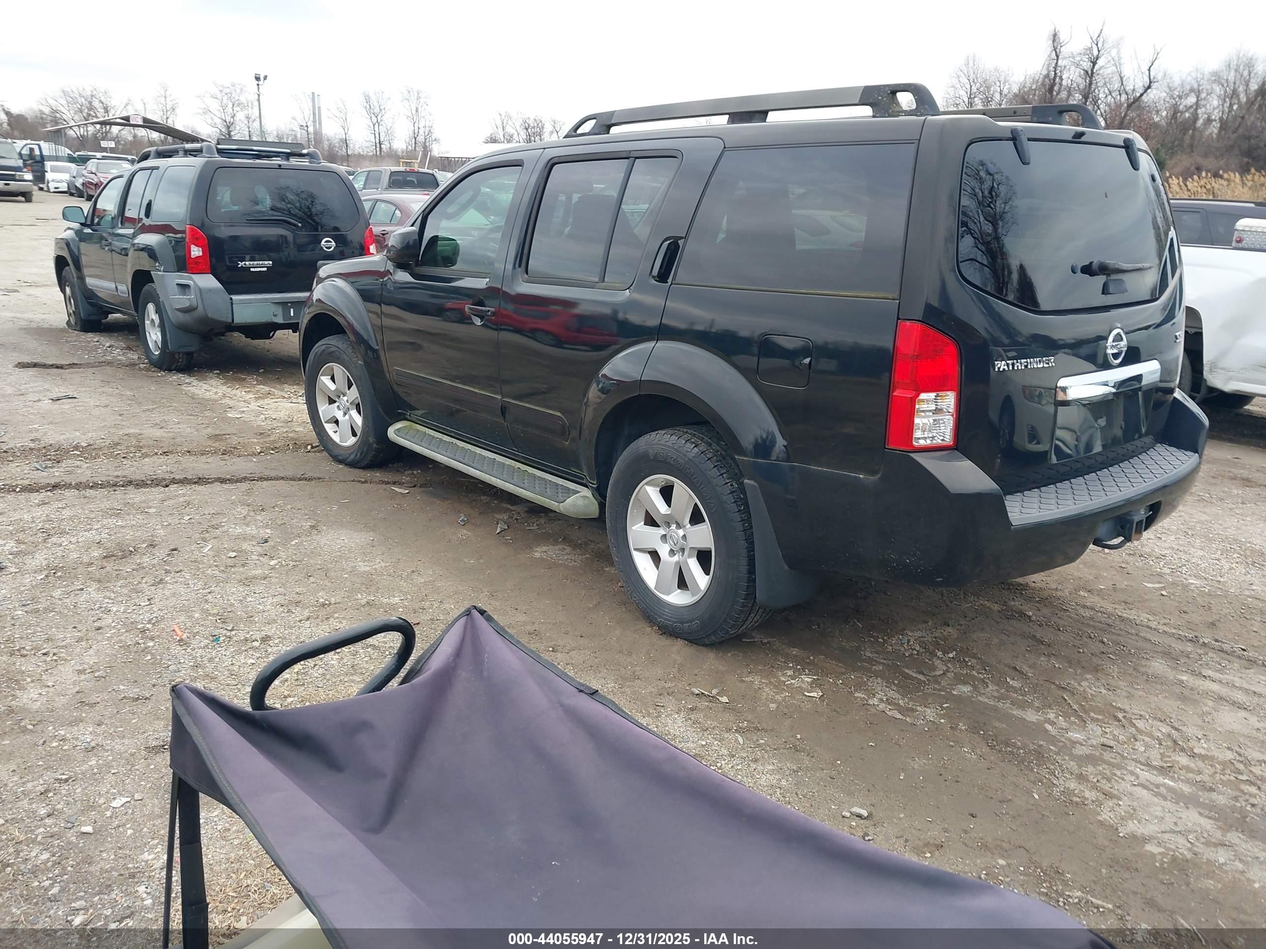 NISSAN PATHFINDER image 3