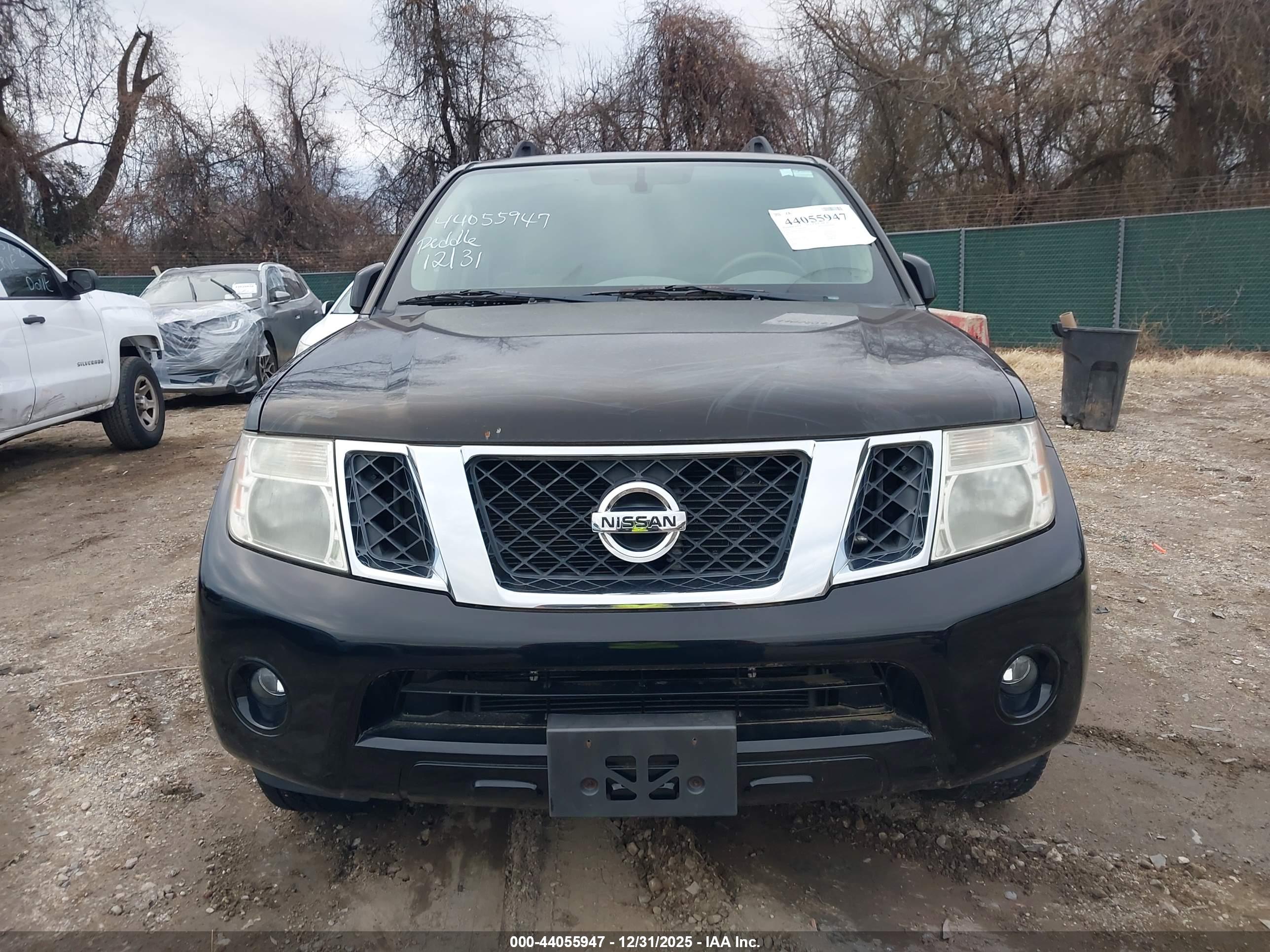 NISSAN PATHFINDER image 6