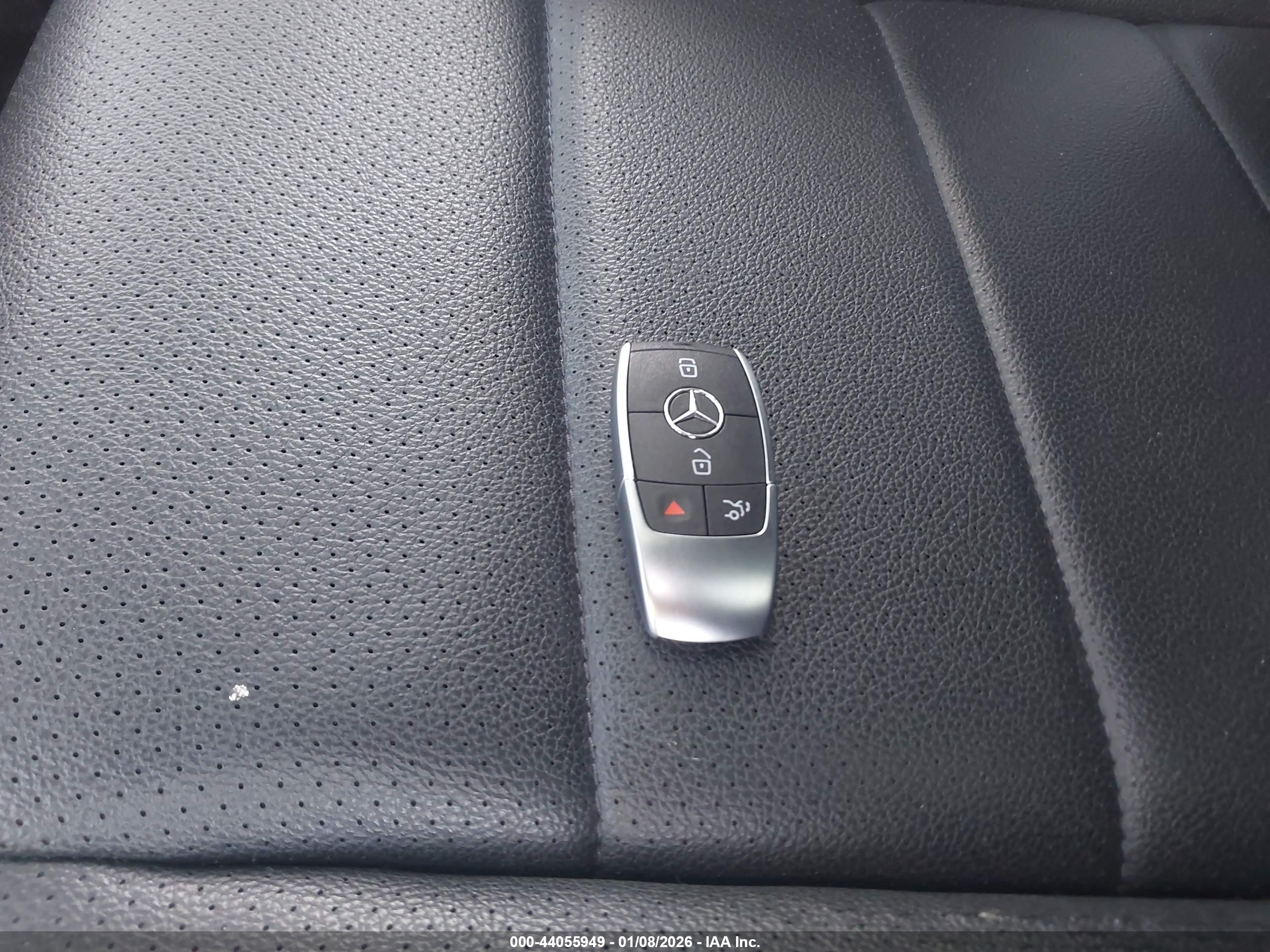 MERCEDES-BENZ GLE image 11