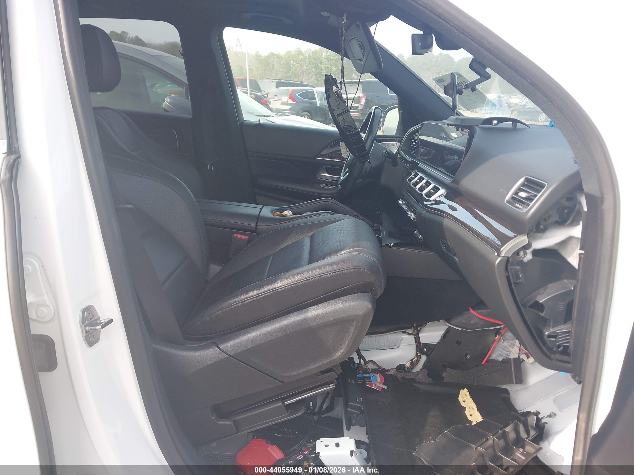 MERCEDES-BENZ GLE image 5