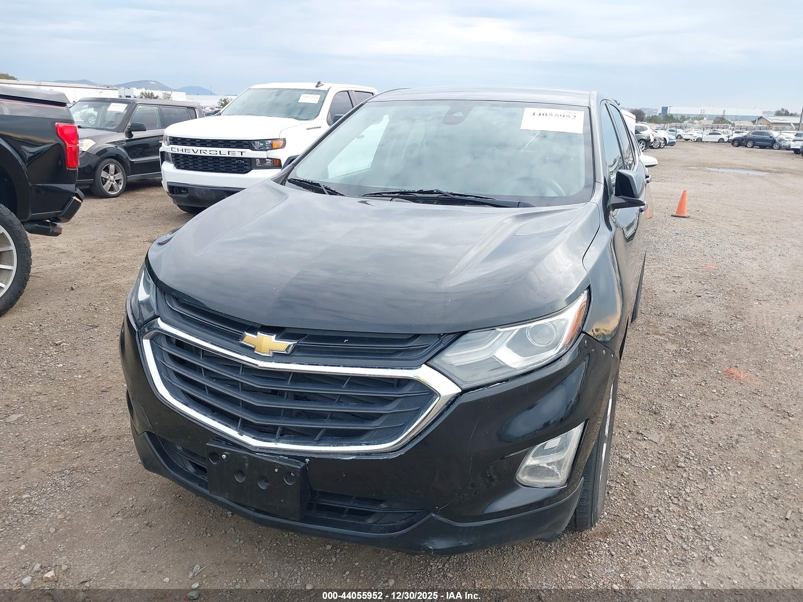 CHEVROLET EQUINOX image 6