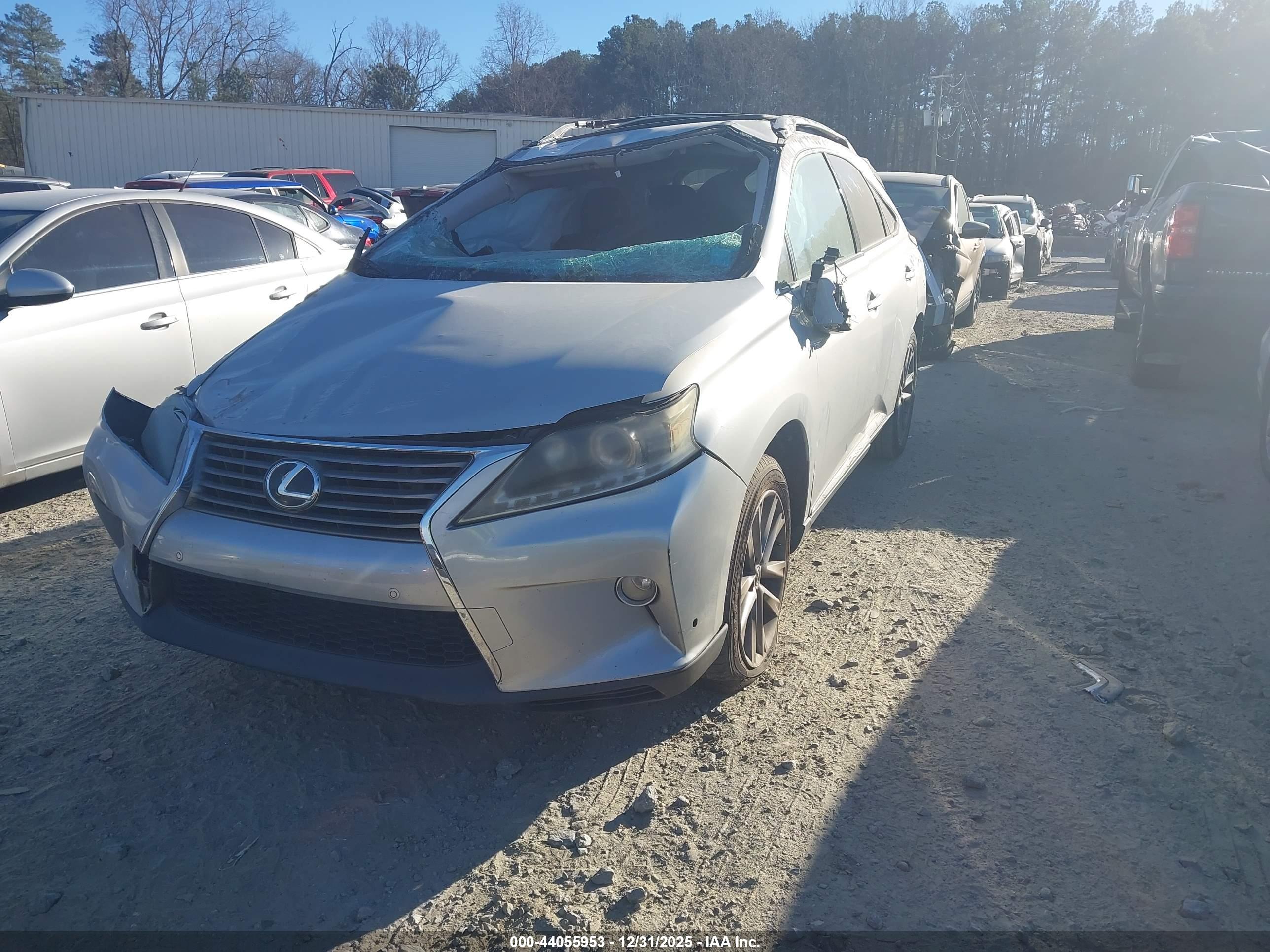 LEXUS RX image 2