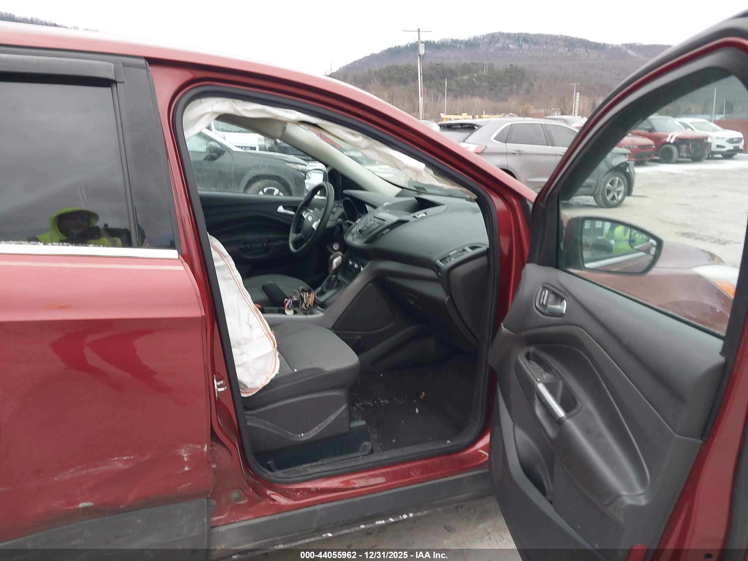 FORD ESCAPE image 5
