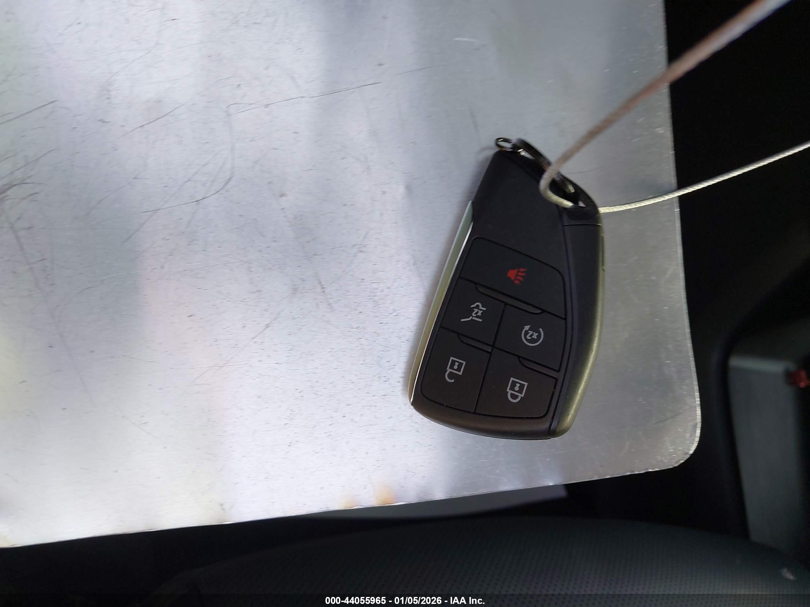 GMC TERRAIN image 11