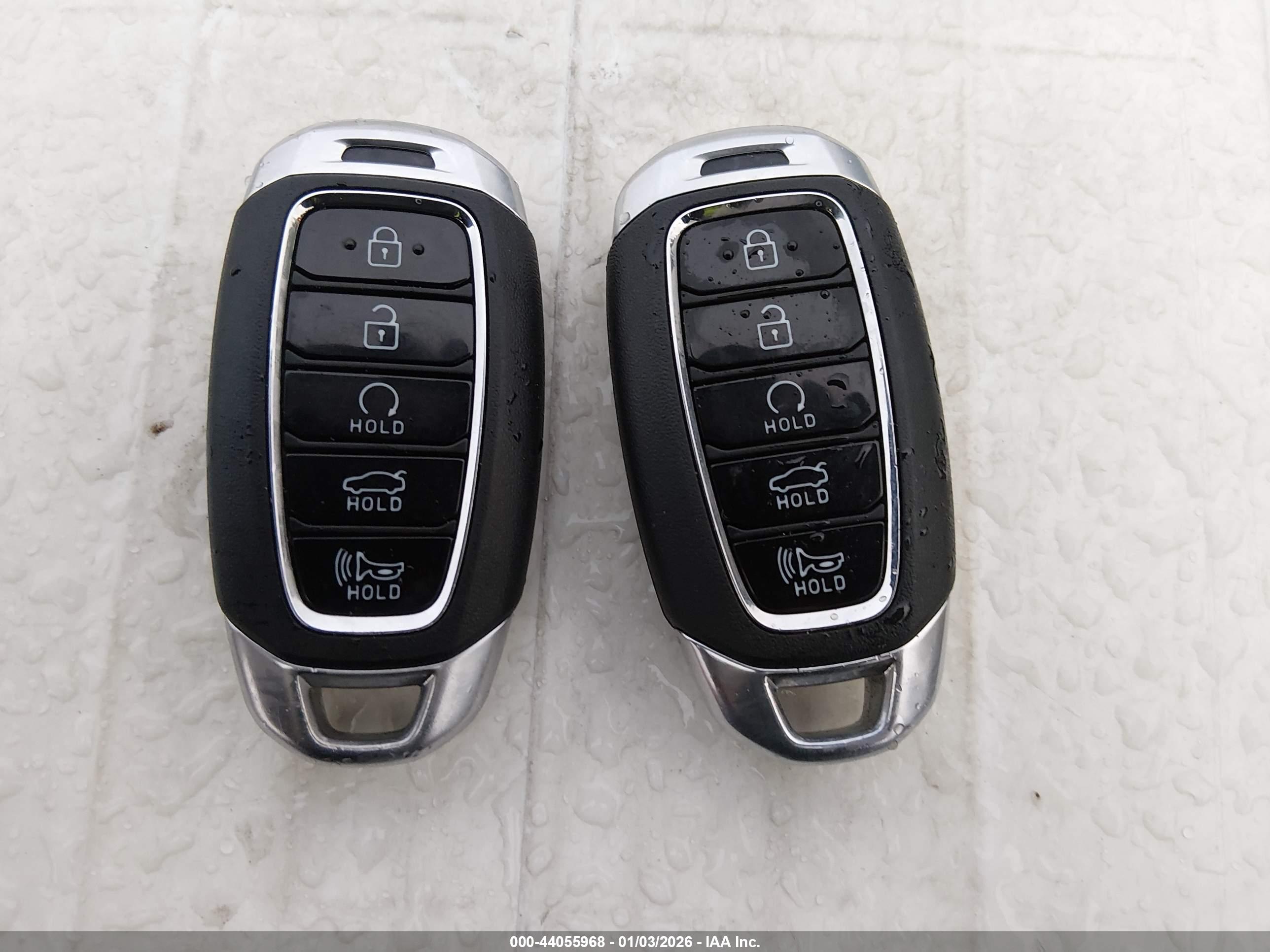HYUNDAI ELANTRA image 11