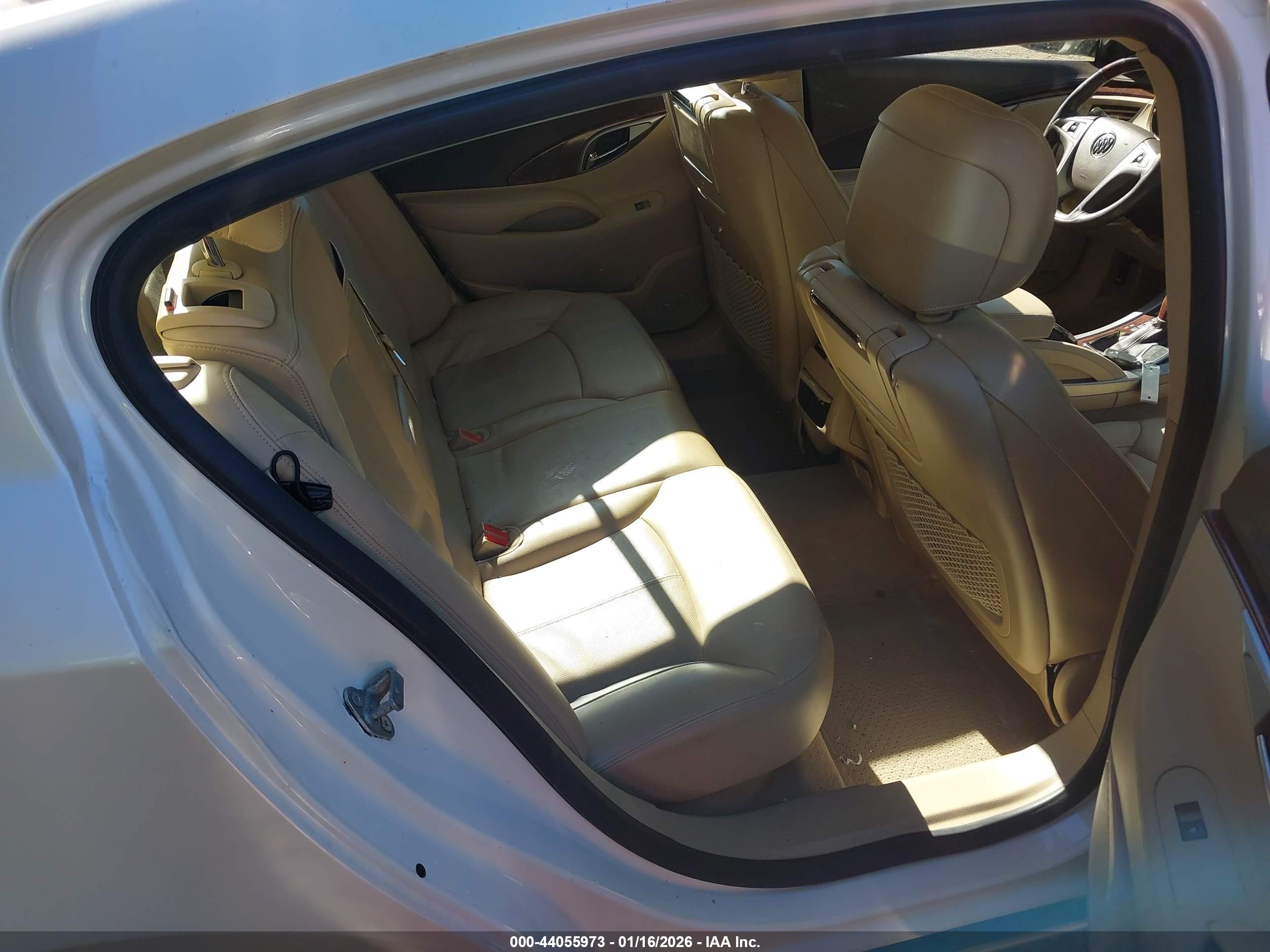 BUICK LACROSSE image 8