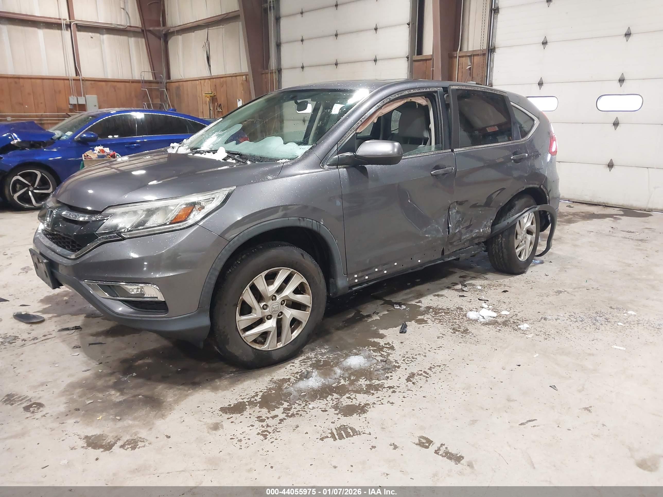 HONDA CR-V image 2
