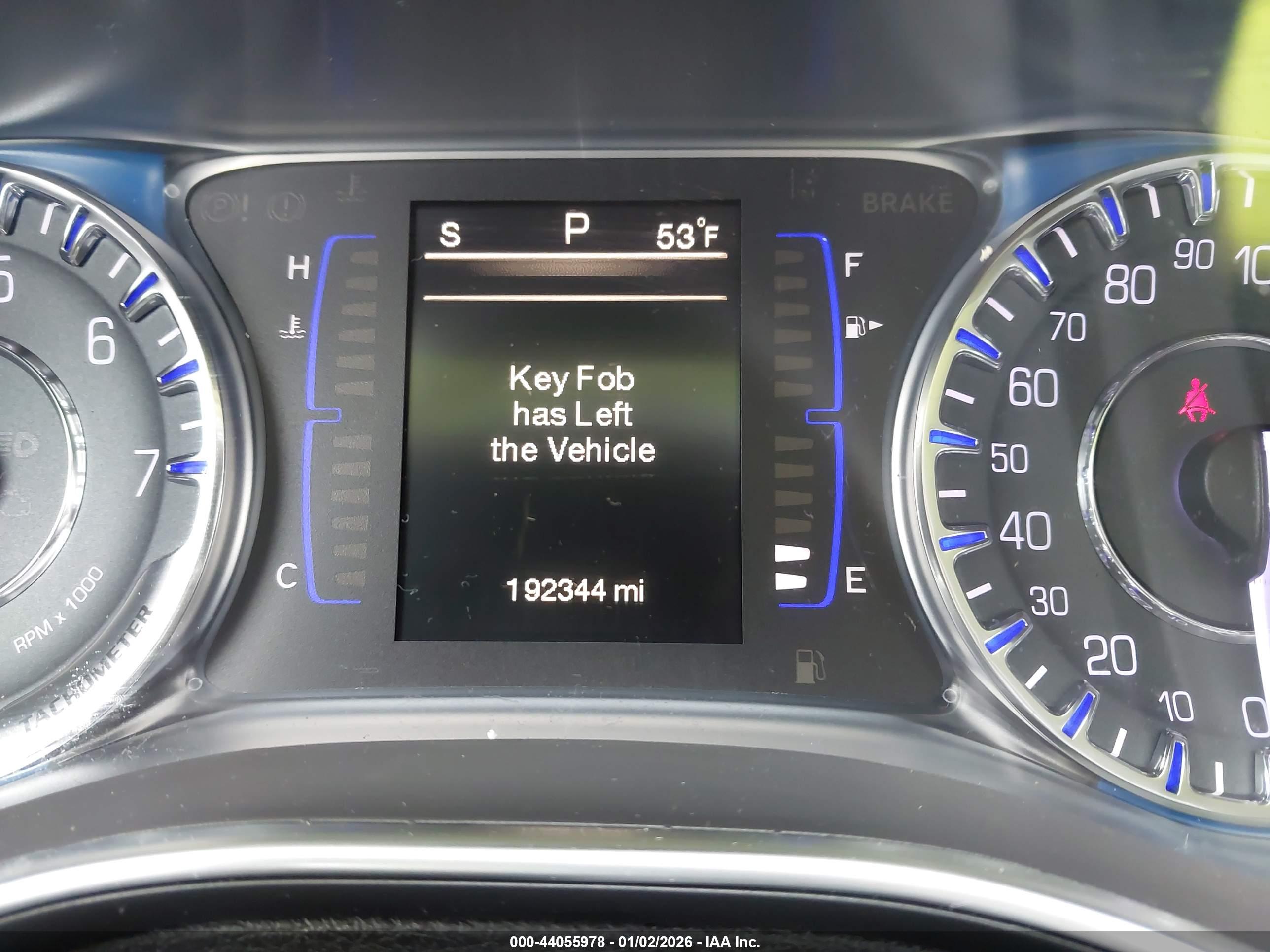 CHRYSLER 200 image 7