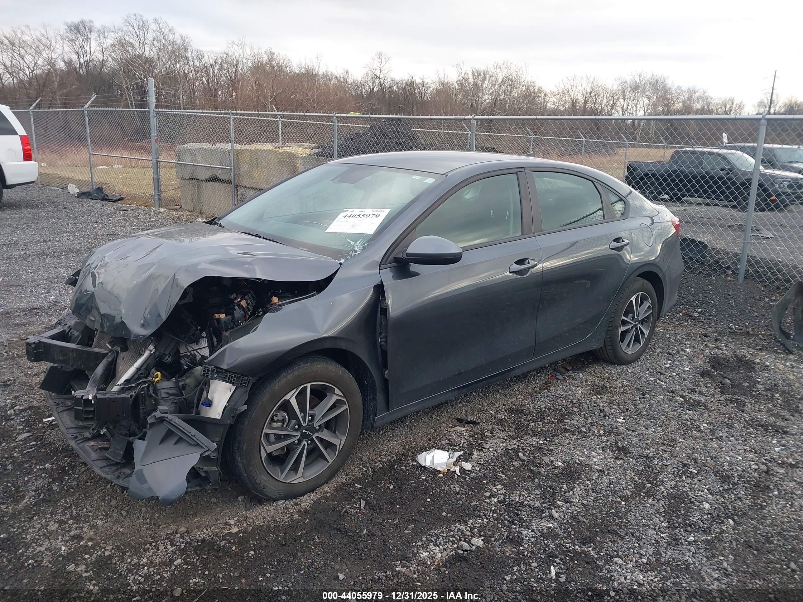 KIA FORTE image 2