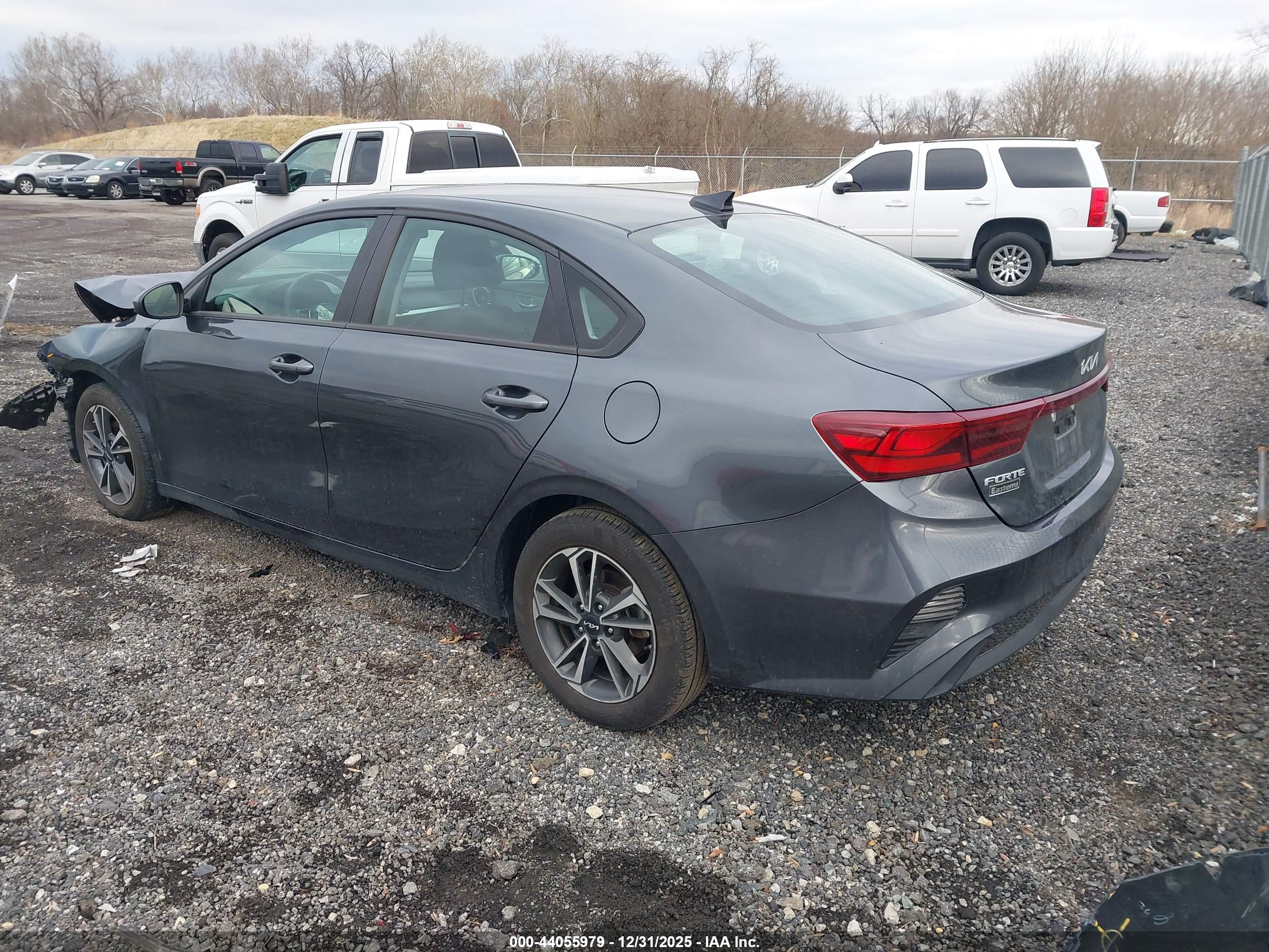 KIA FORTE image 3