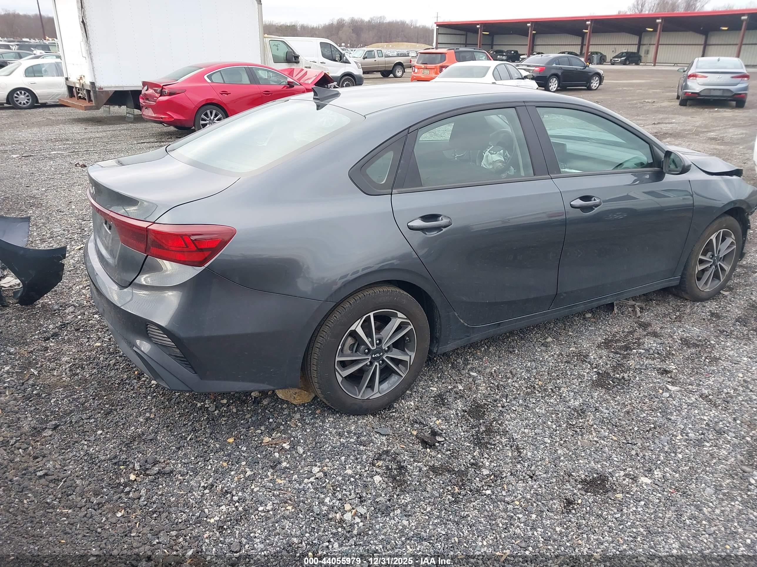 KIA FORTE image 4