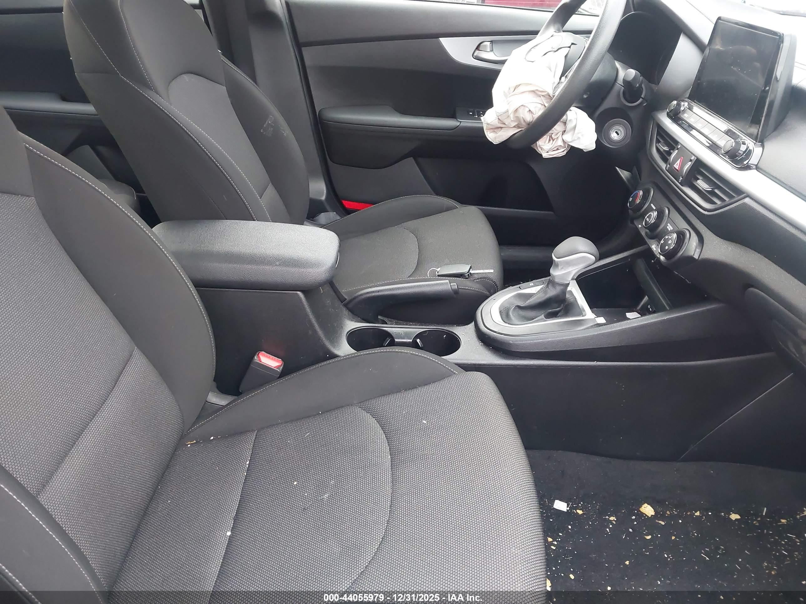 KIA FORTE image 5