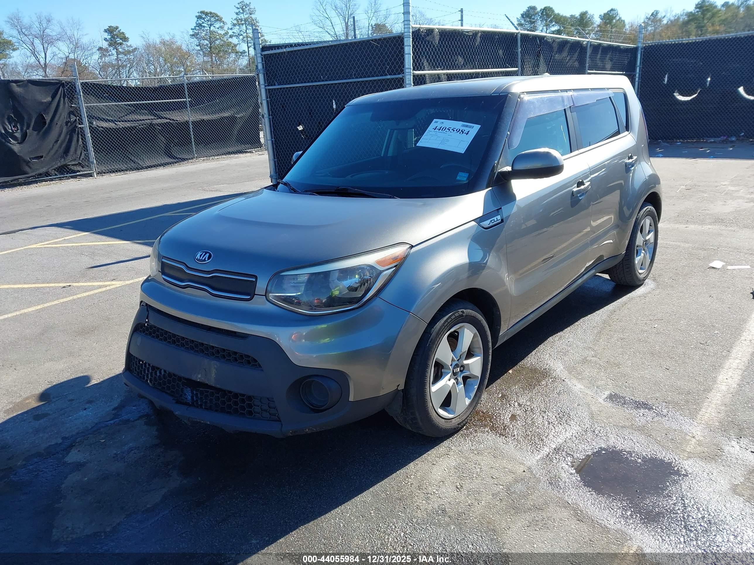 KIA SOUL image 2
