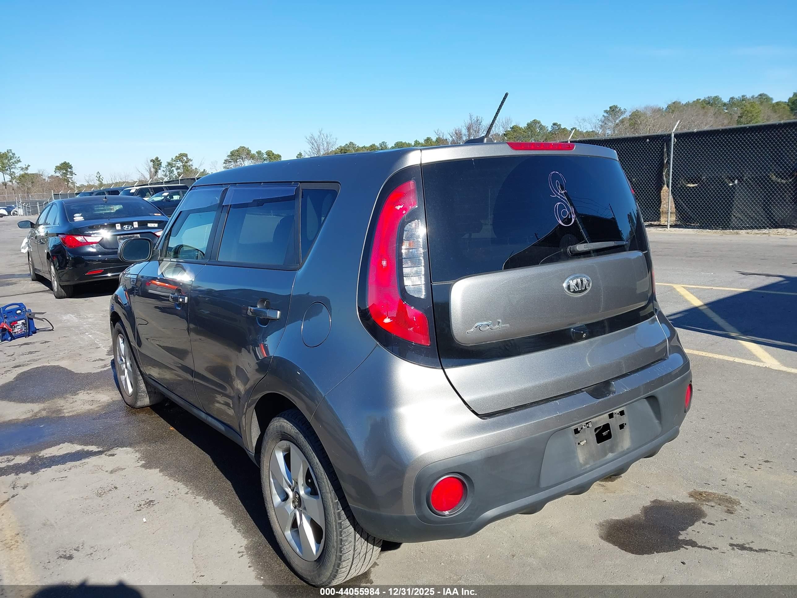 KIA SOUL image 3