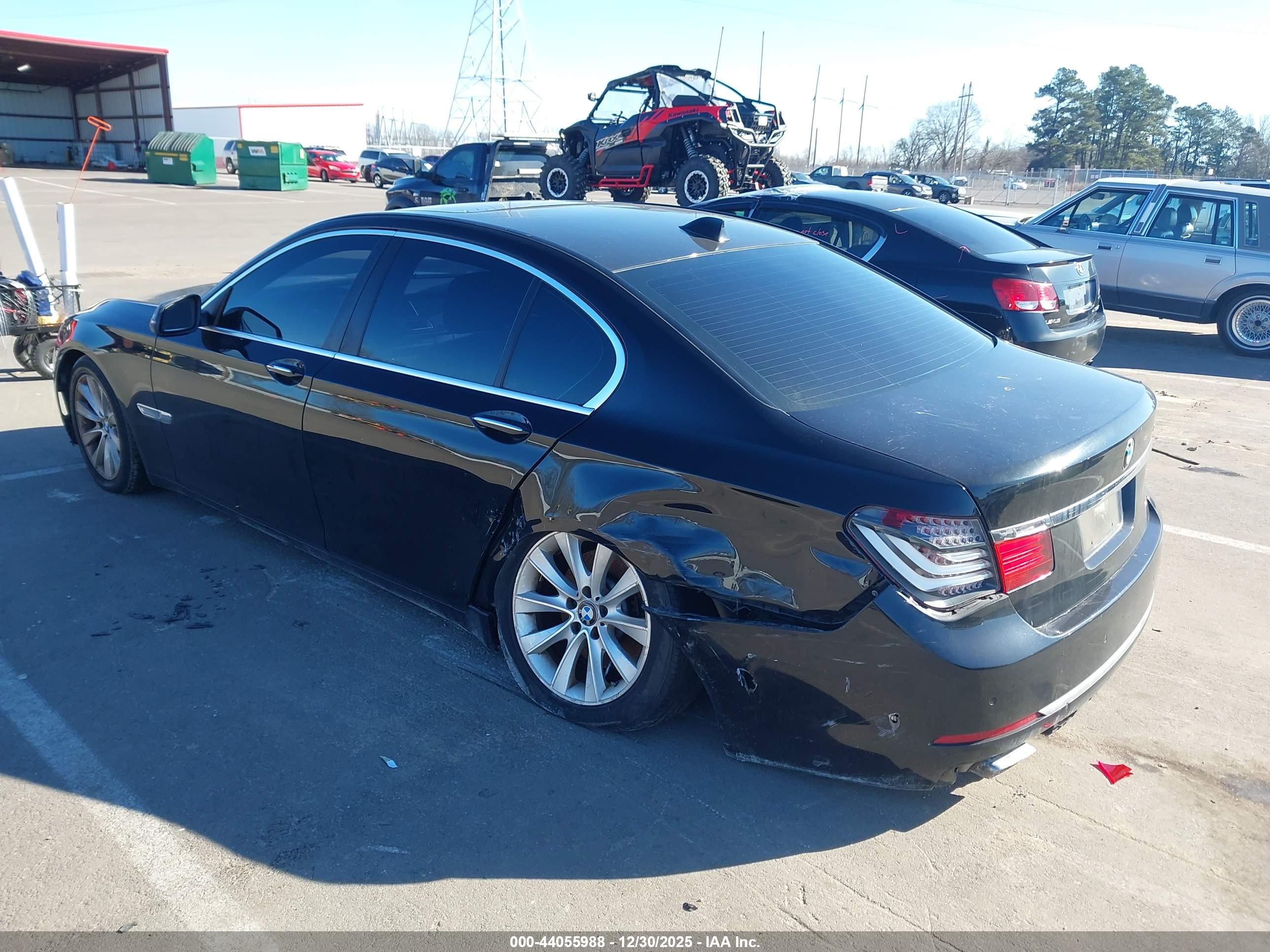 BMW 740I image 3