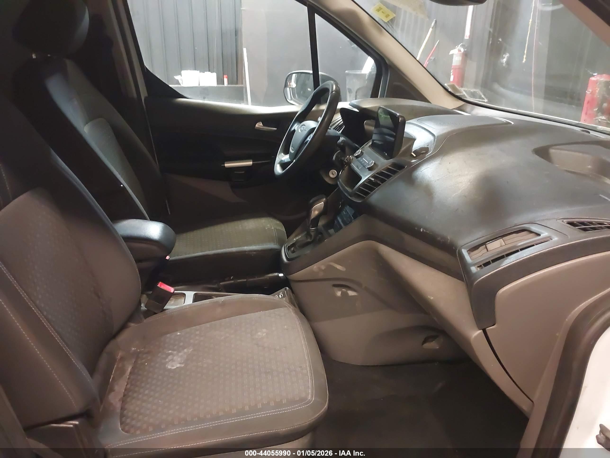 FORD TRANSIT image 5