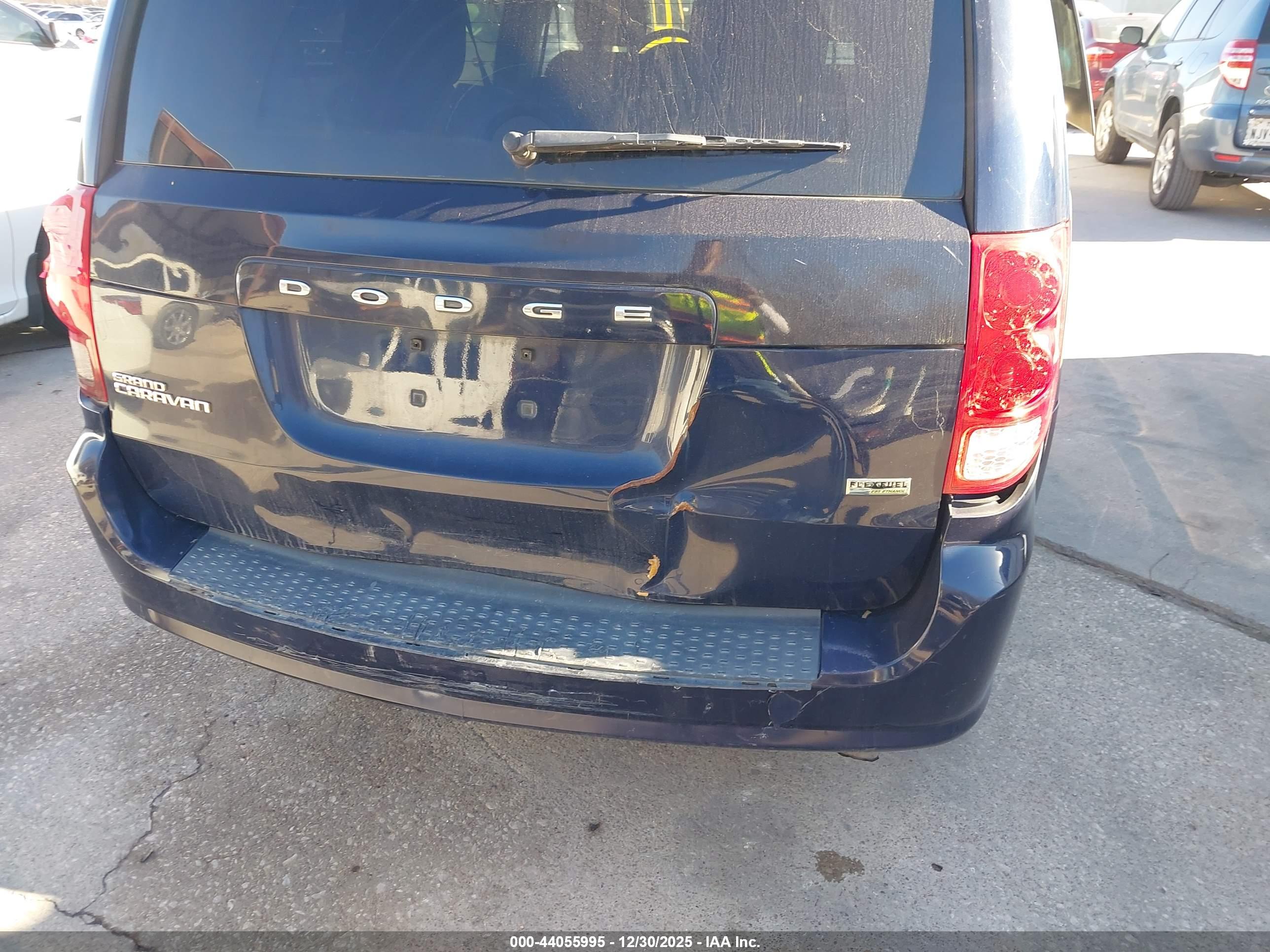DODGE GRAND image 6