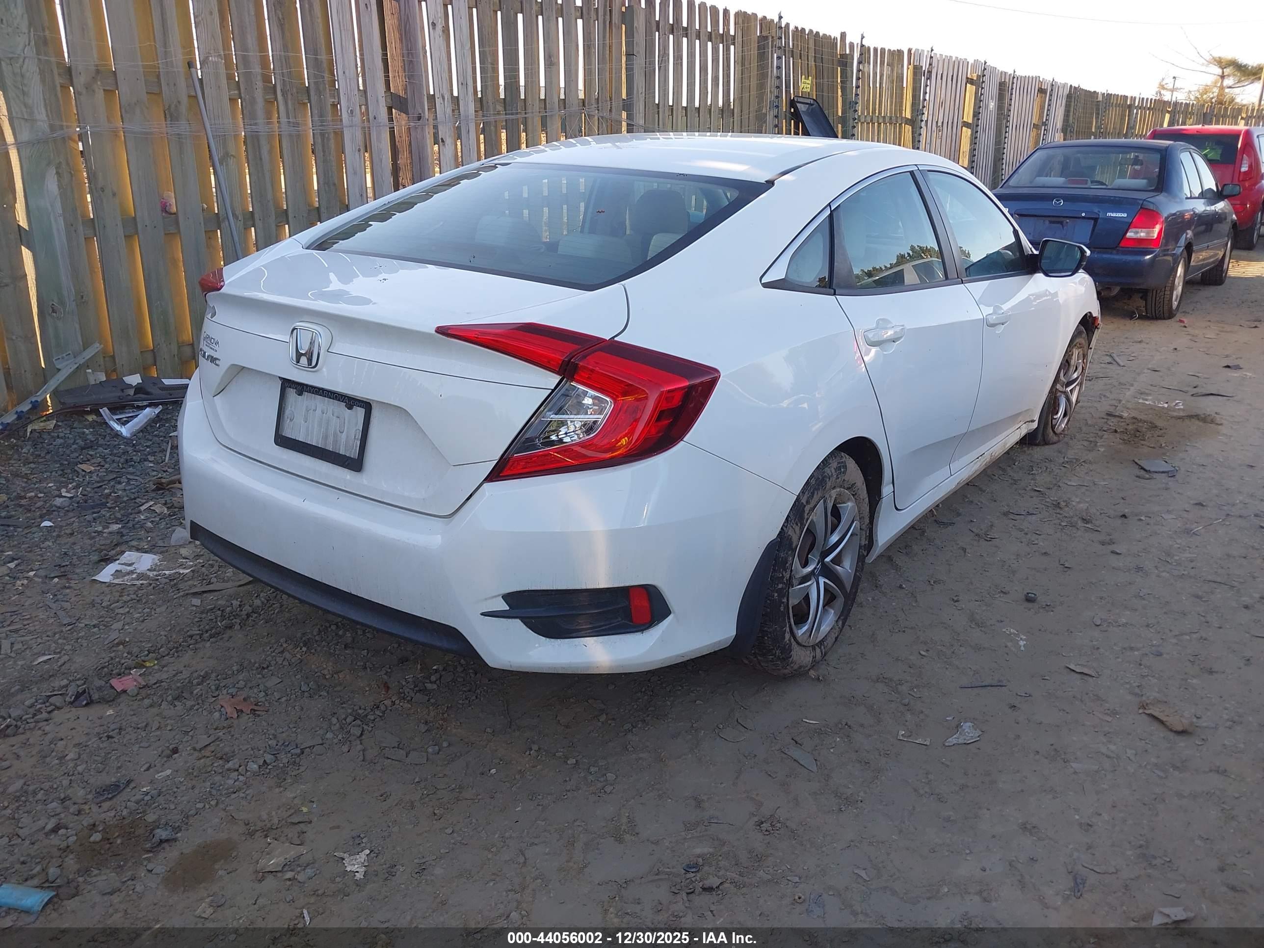 HONDA CIVIC image 4